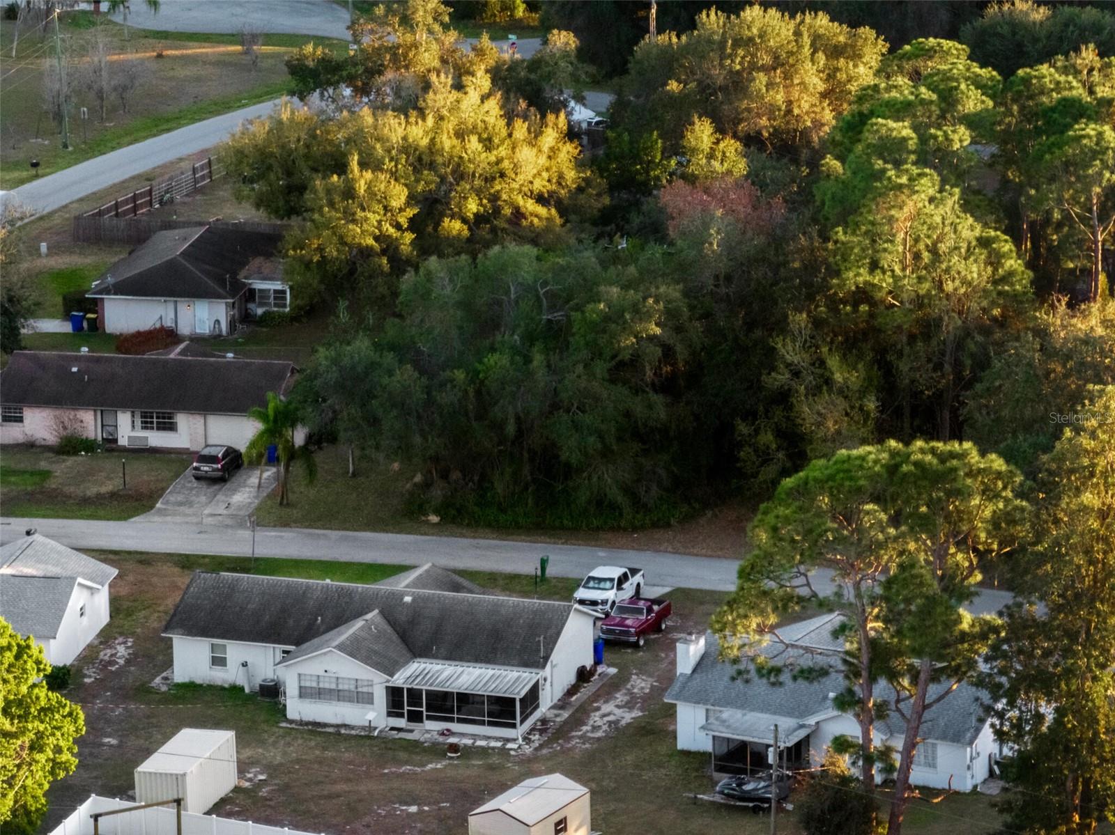 LEISURE LAKES SEC 01 - Land