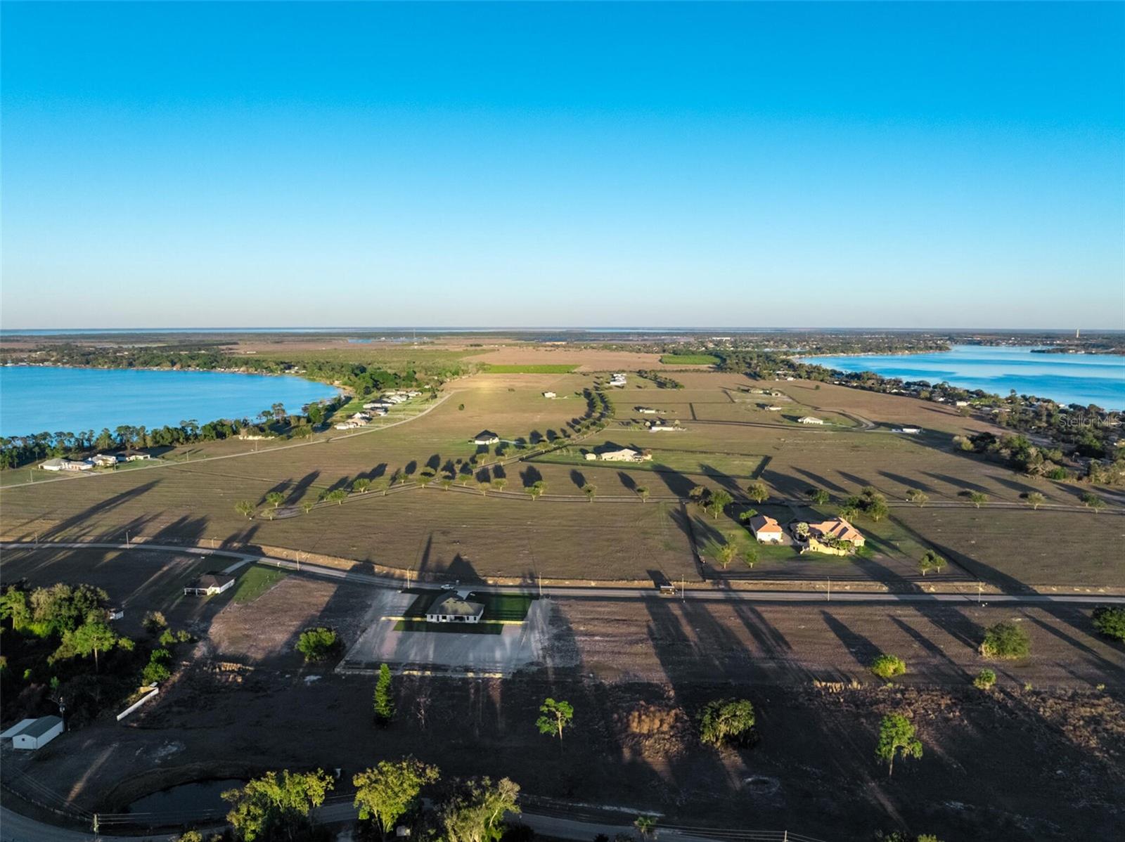 LEISURE LAKES SEC 01 - Land