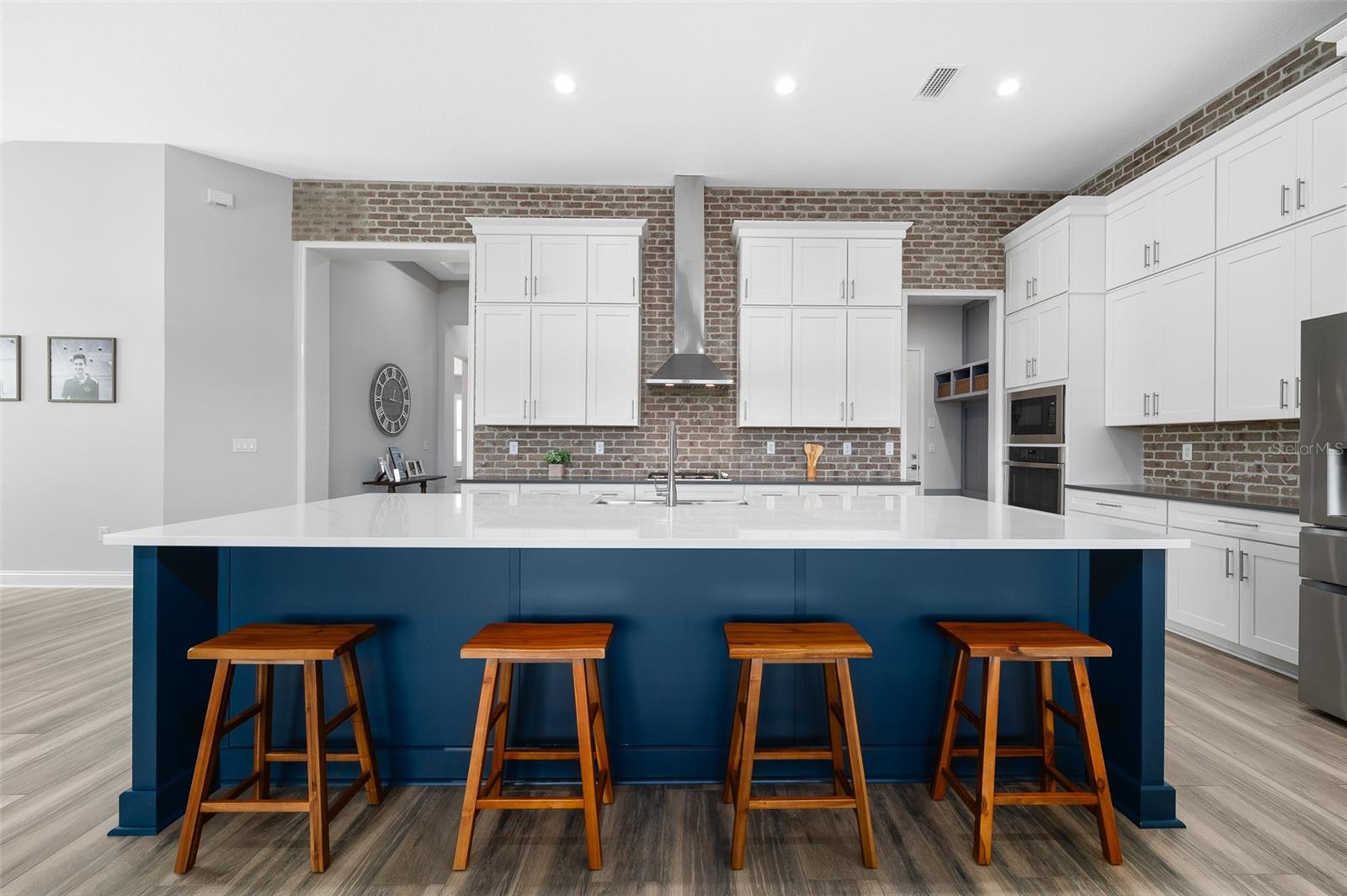 OAKMONT PH 4 PB 36 PG 83 - Residential