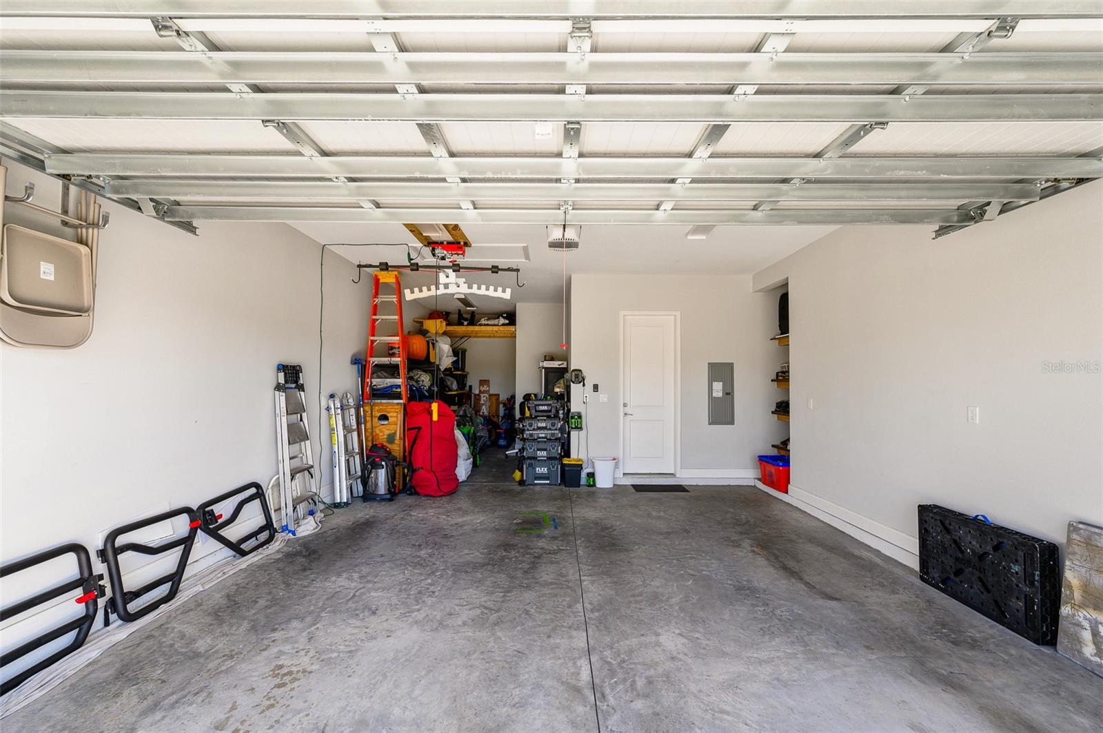 OAKMONT PH 4 PB 36 PG 83 - Residential