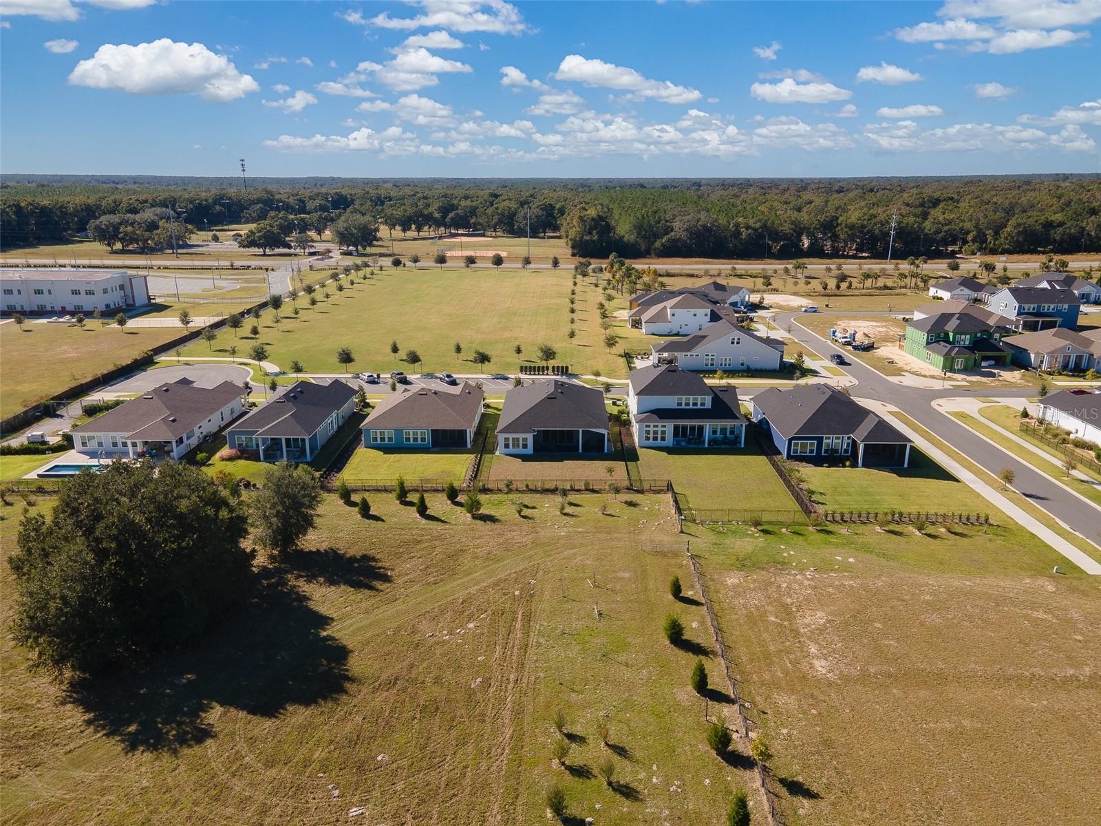 OAKMONT PH 4 PB 36 PG 83 - Residential