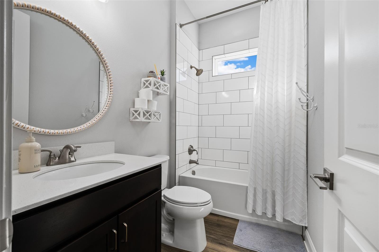 OAKMONT PH 4 PB 36 PG 83 - Residential