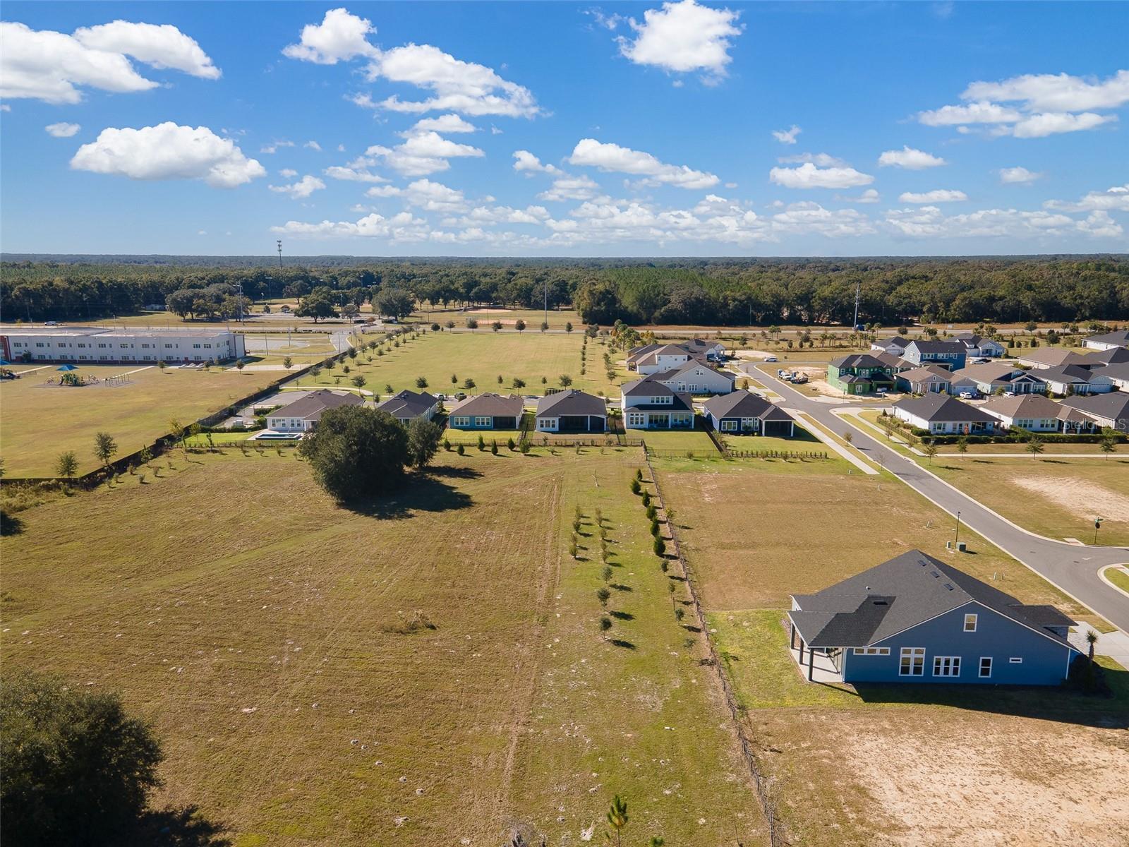 OAKMONT PH 4 PB 36 PG 83 - Residential