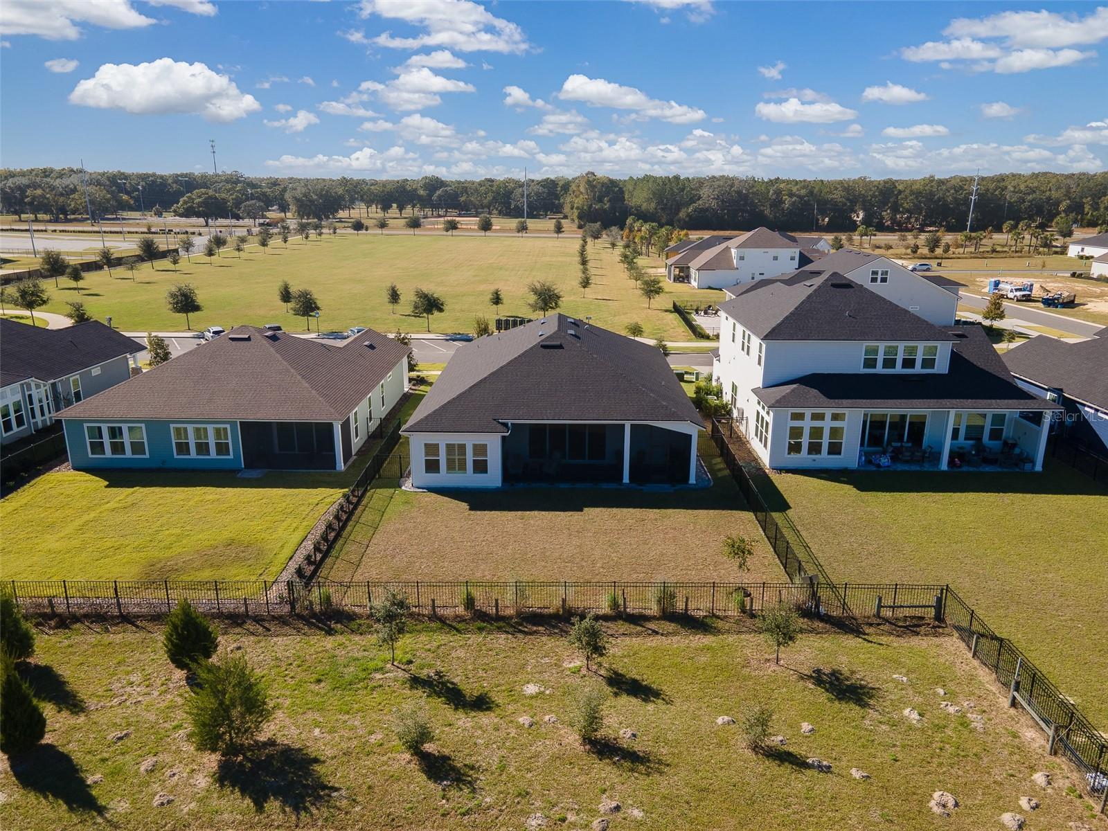 OAKMONT PH 4 PB 36 PG 83 - Residential