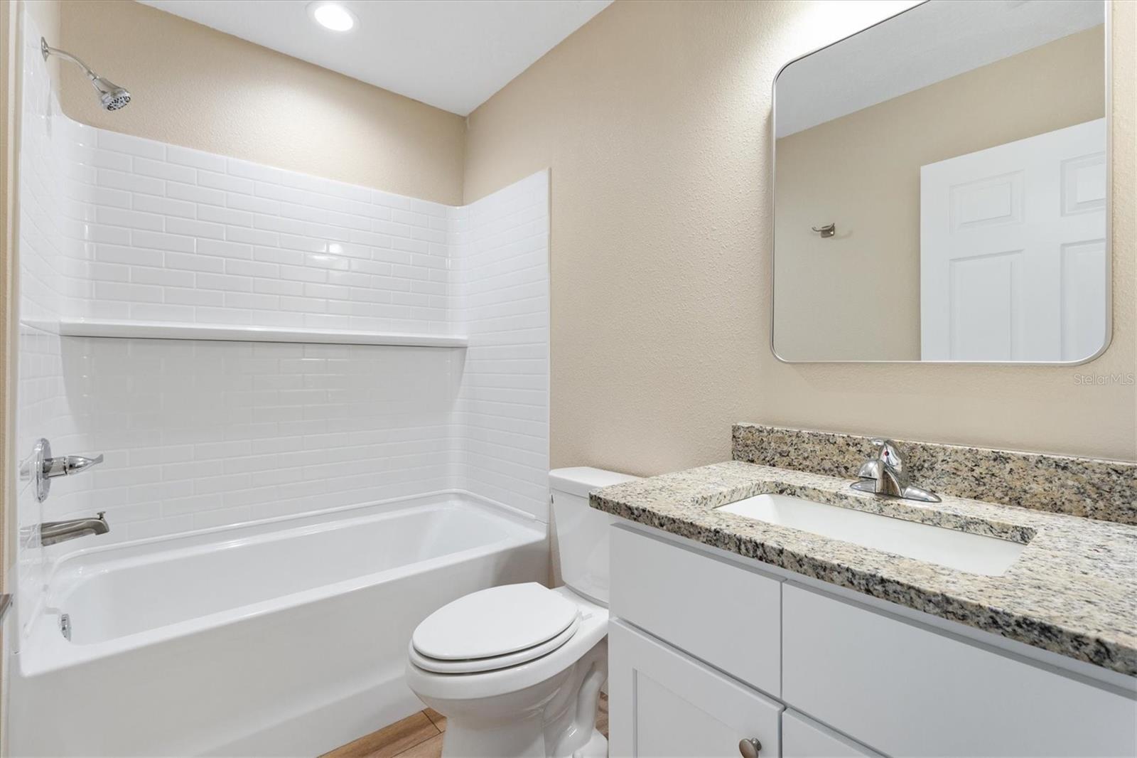 BUSHNELL HEIGHTS - Residential