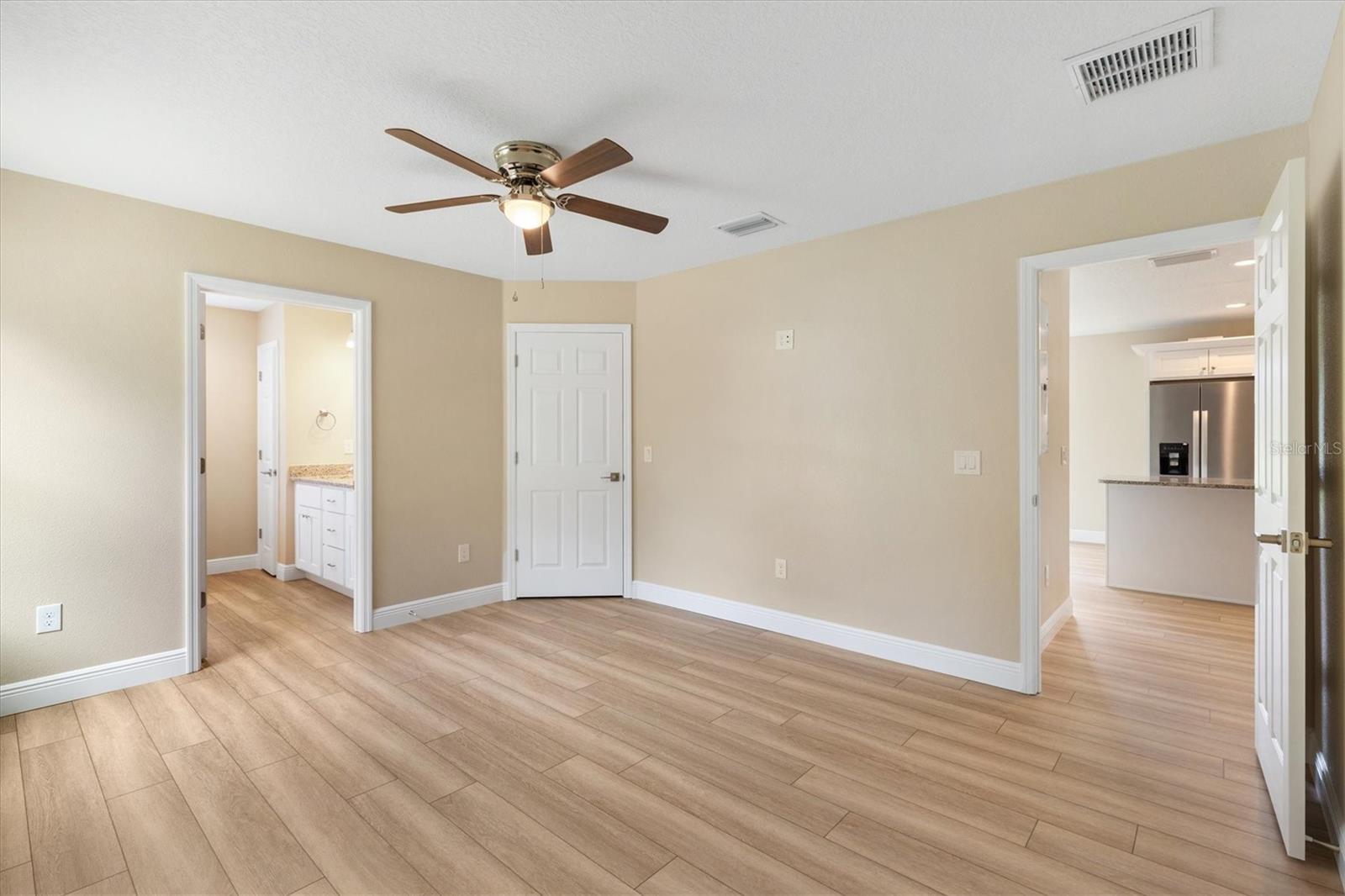 BUSHNELL HEIGHTS - Residential