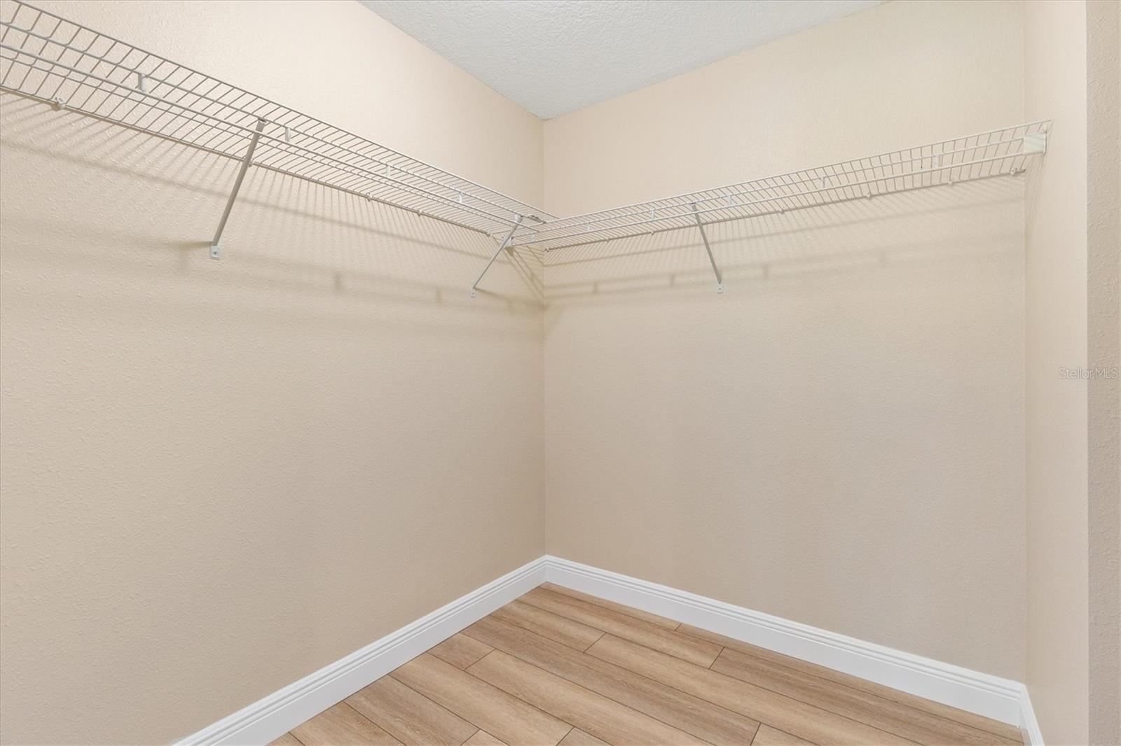 BUSHNELL HEIGHTS - Residential