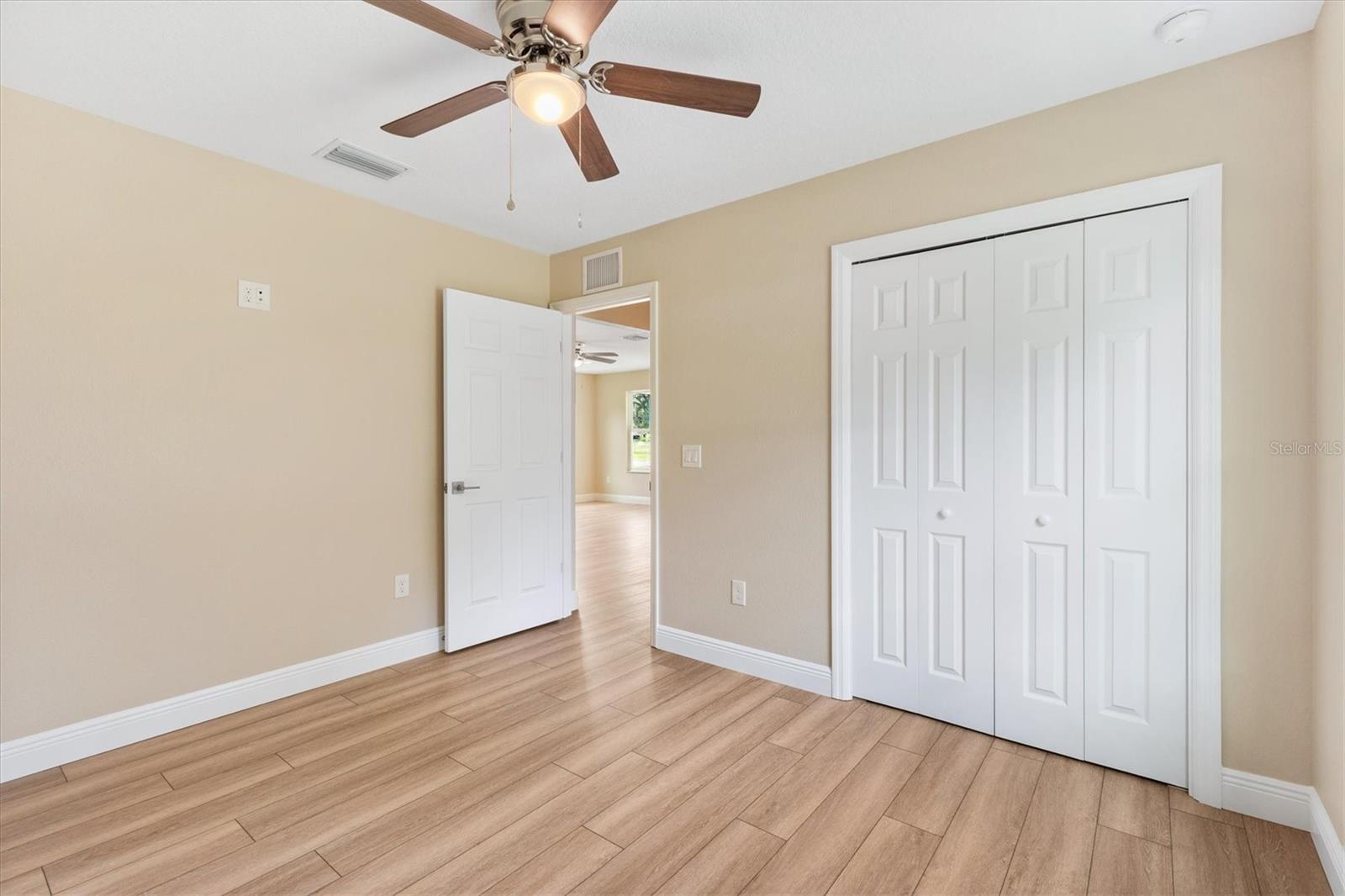 BUSHNELL HEIGHTS - Residential