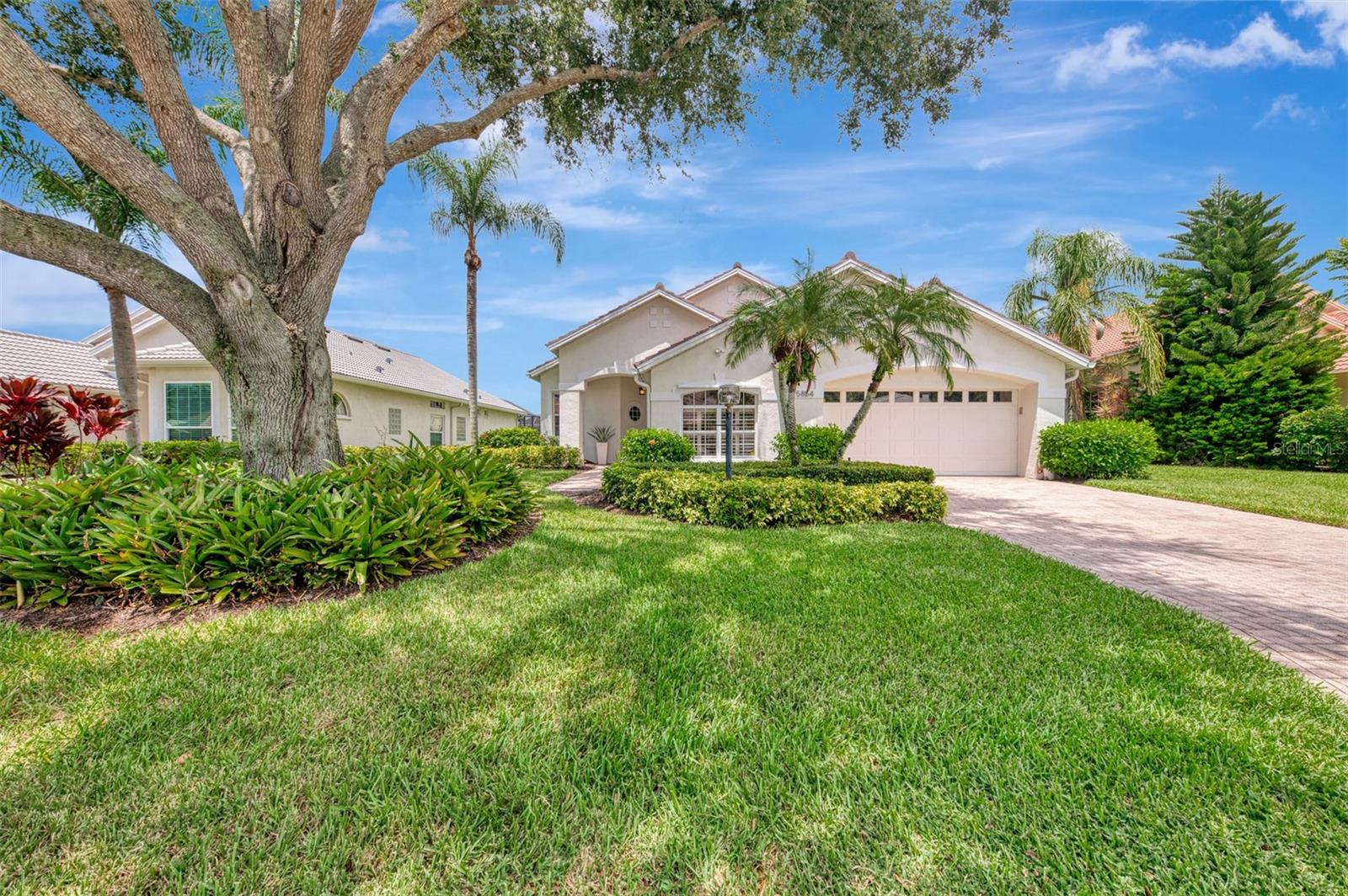 5854 FAIRWOODS CIRCLE