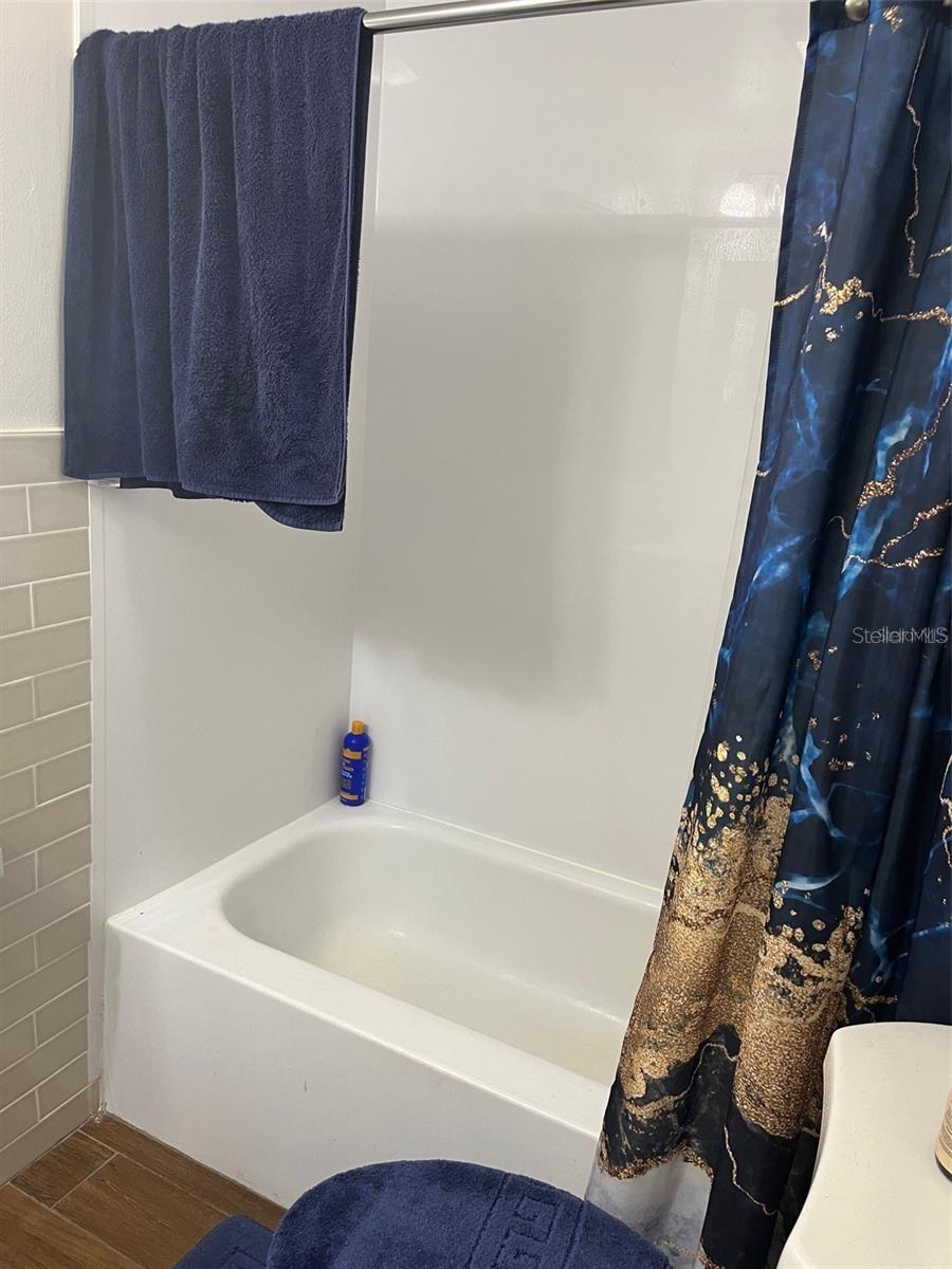 NEW PORT RICHEY CITY - Residential Lease