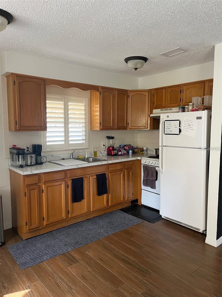 NEW PORT RICHEY CITY - Residential Lease