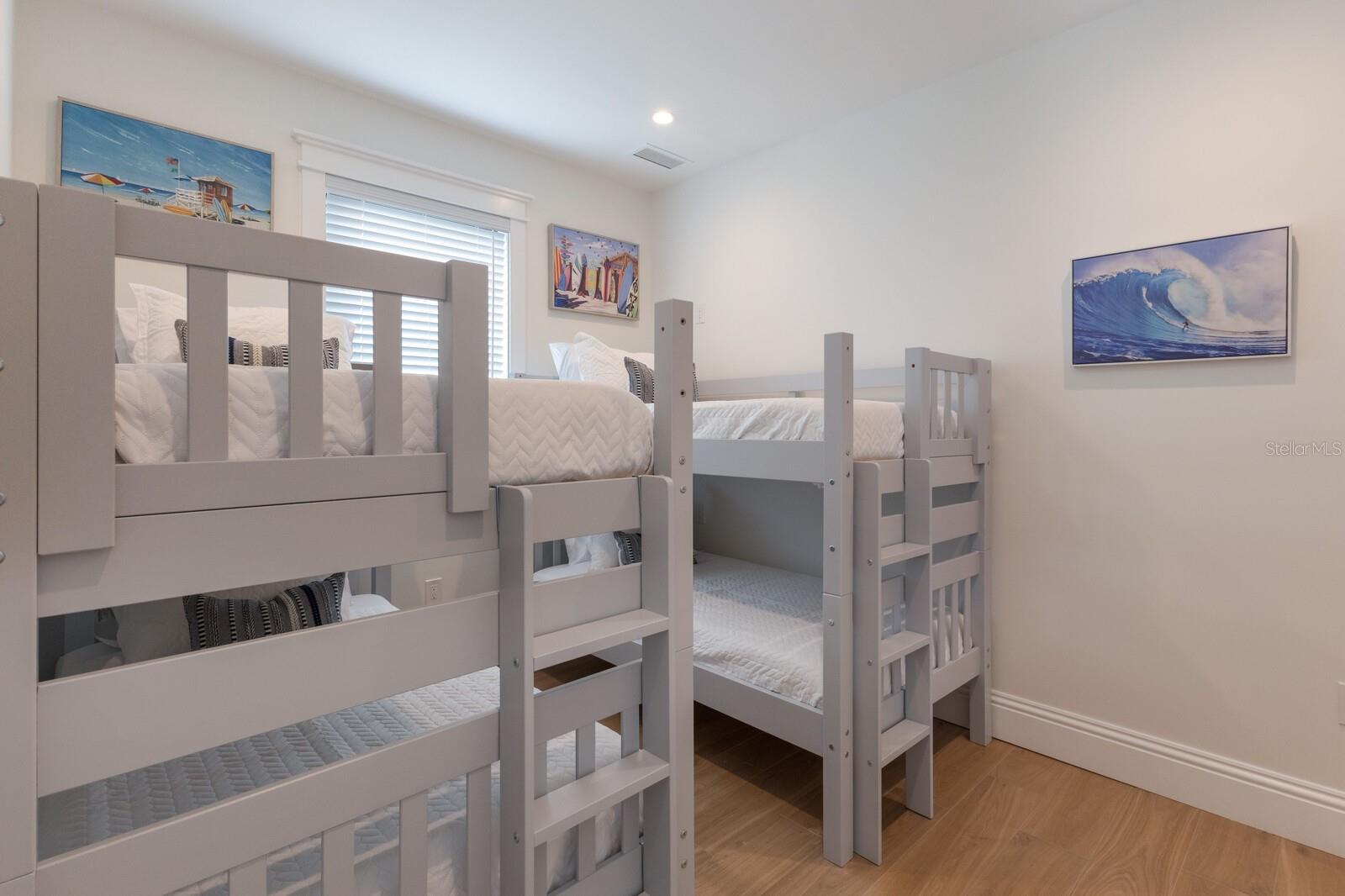 ILEXHURST - Residential