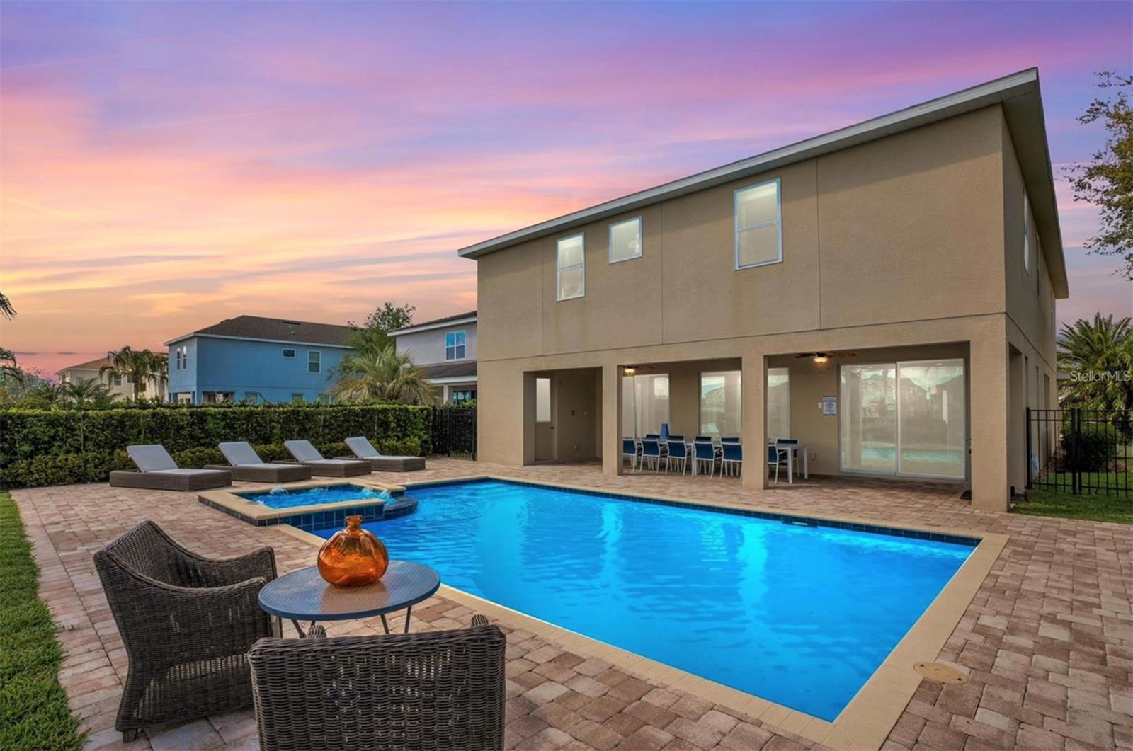 7644 FAIRFAX DRIVE