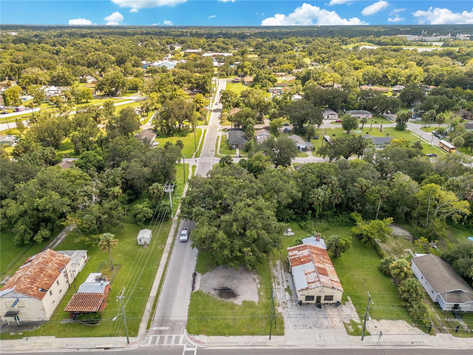 DE FORESTS ADD - Land