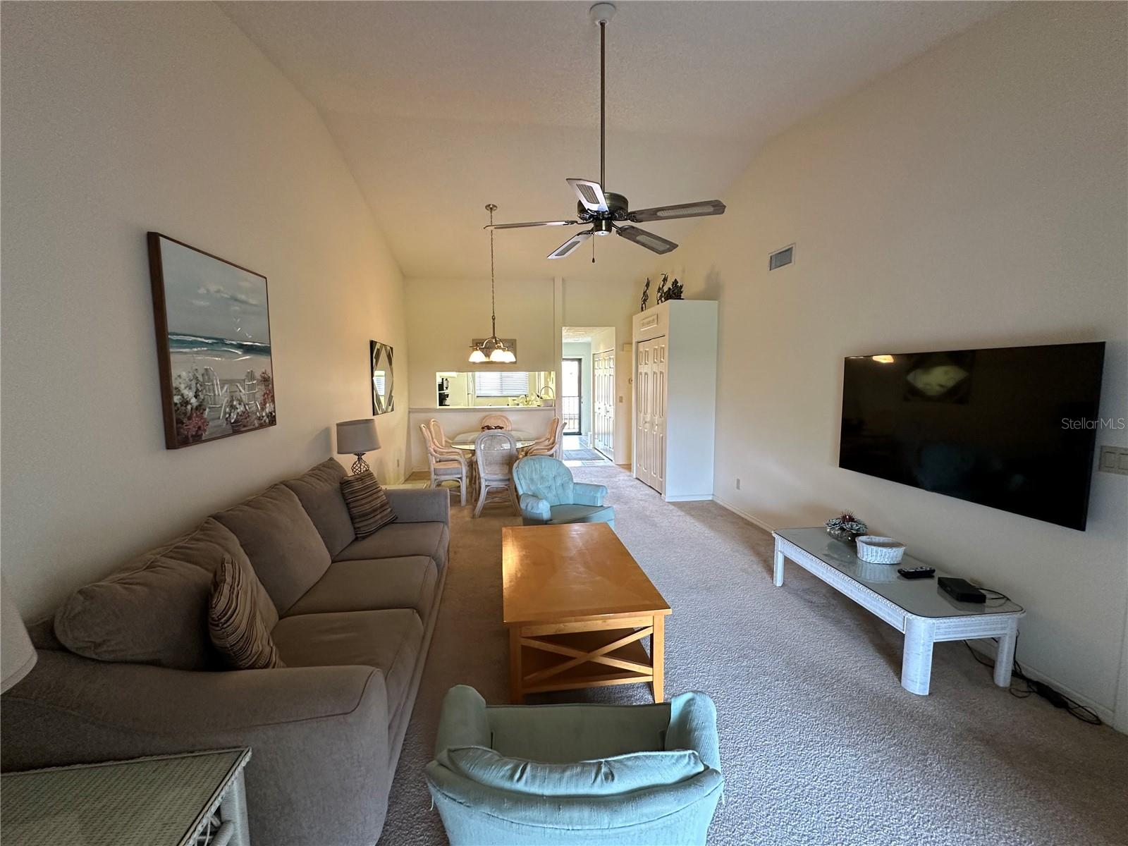 ASHTON LAKES 03 - Residential Lease