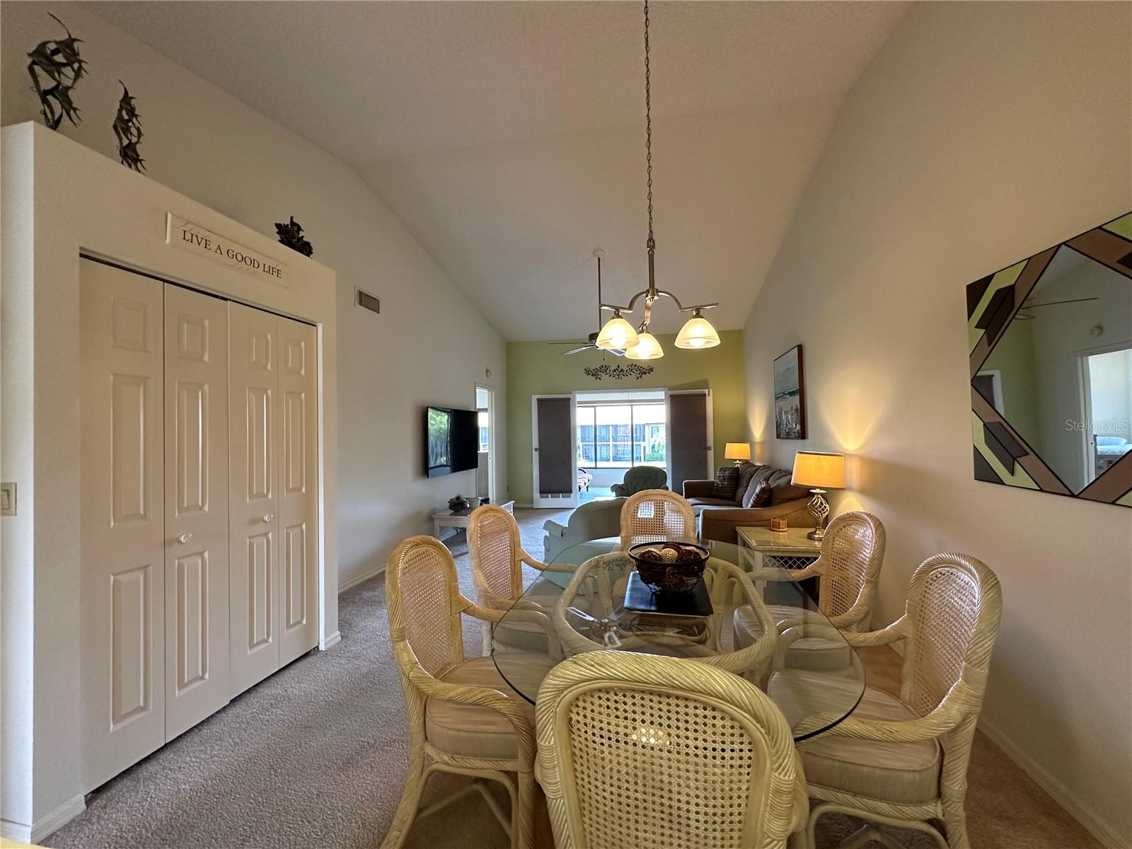 ASHTON LAKES 03 - Residential Lease