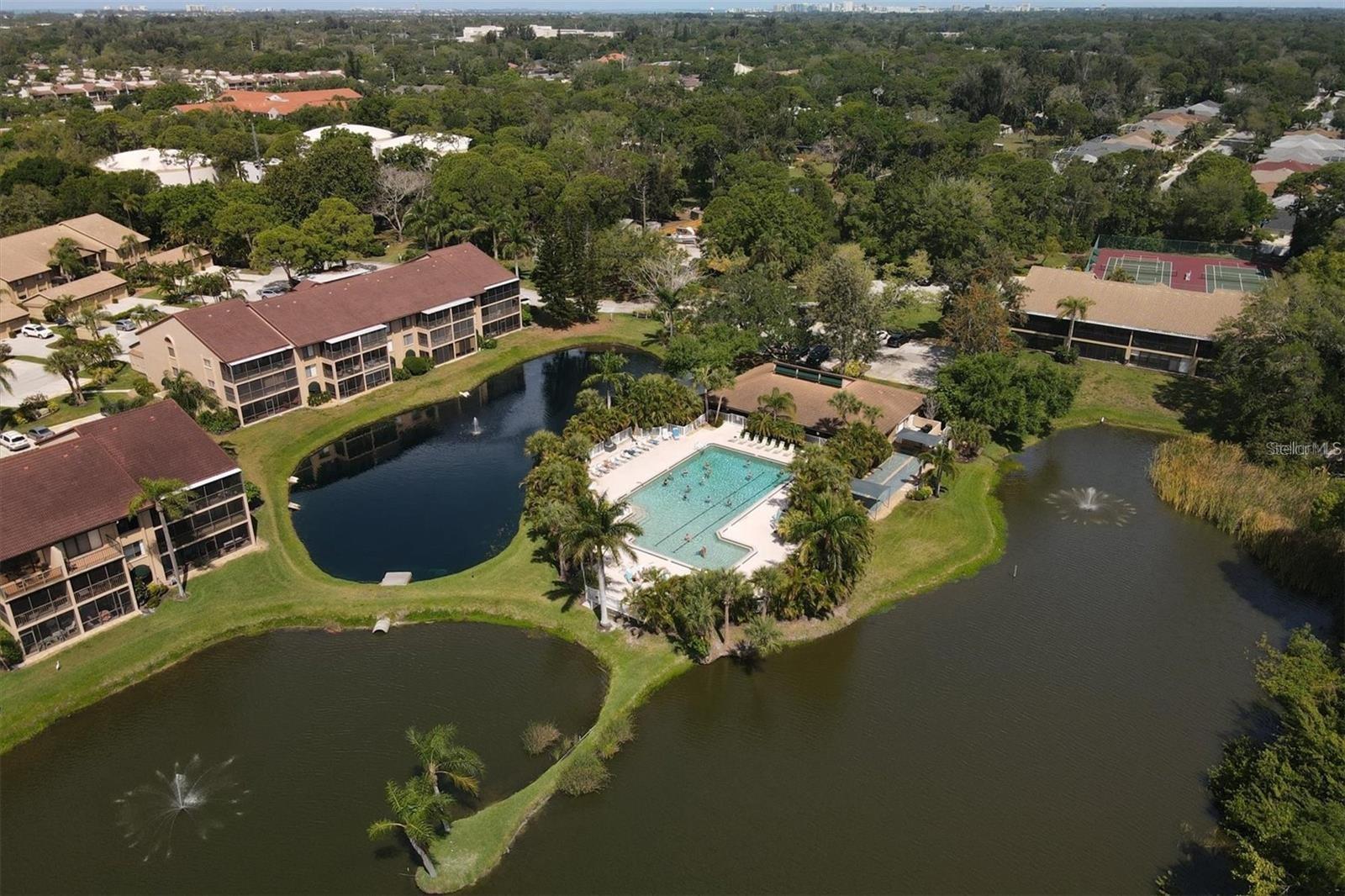 ASHTON LAKES 03 - Residential Lease