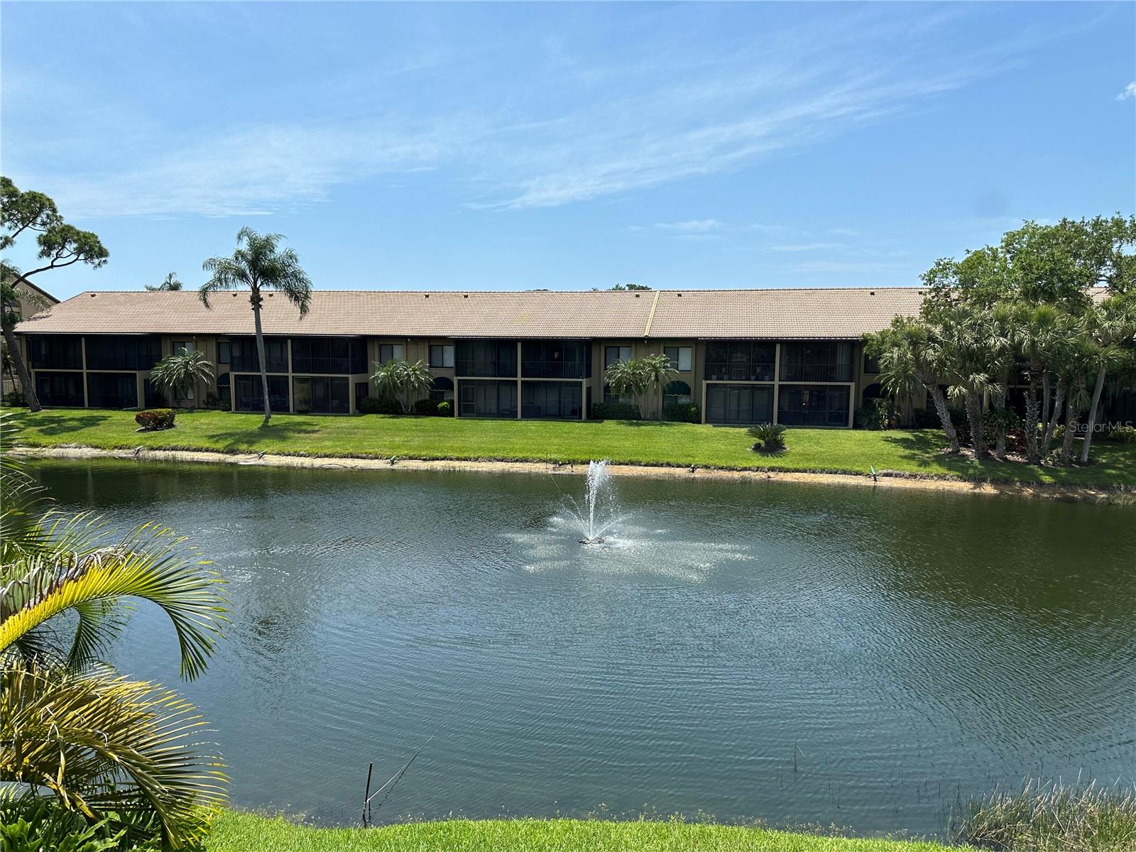 ASHTON LAKES 03 - Residential Lease