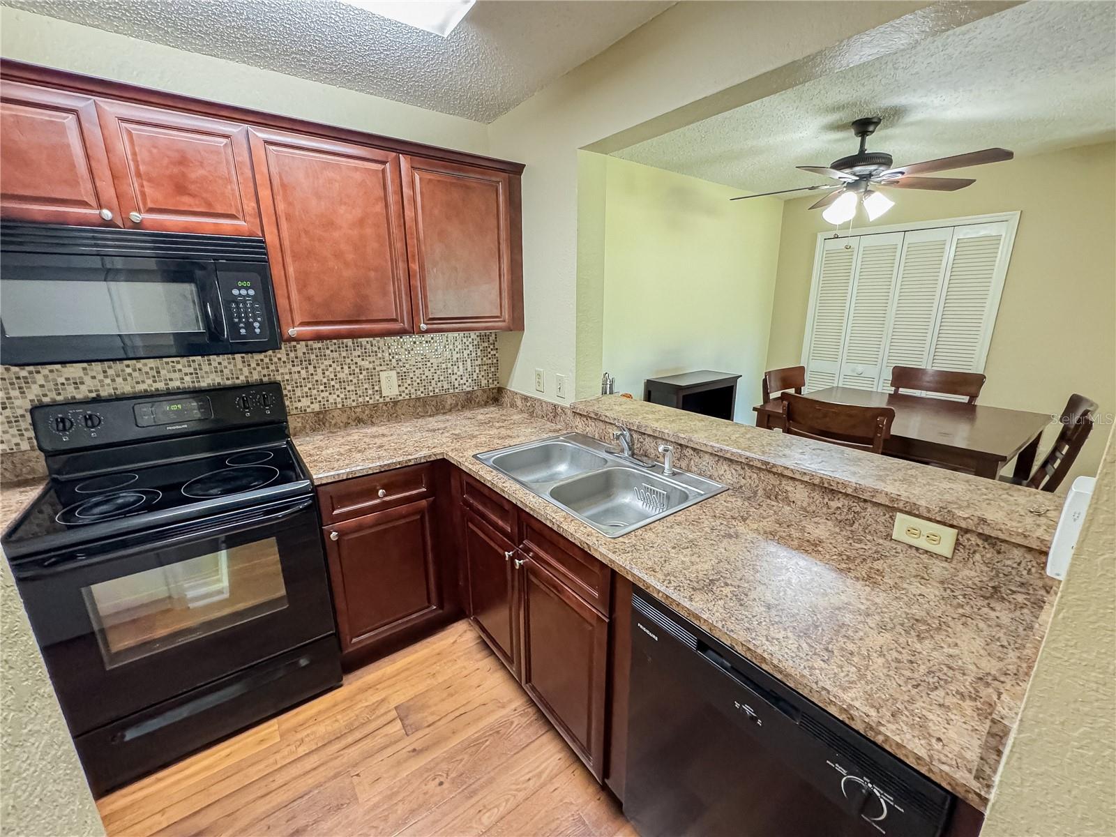 Photo 6 of 23 of 3705 SW 27TH STREET 718 condo