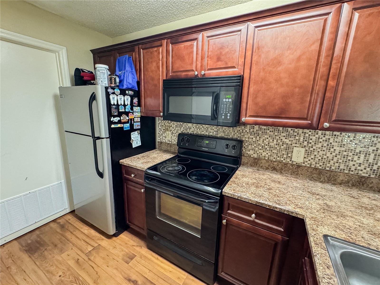 Photo 5 of 23 of 3705 SW 27TH STREET 718 condo