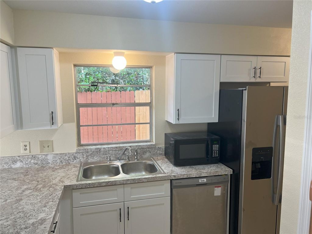 Photo of 953 Monroe Court, Apopka, FL 32703 (MLS # S5139589)