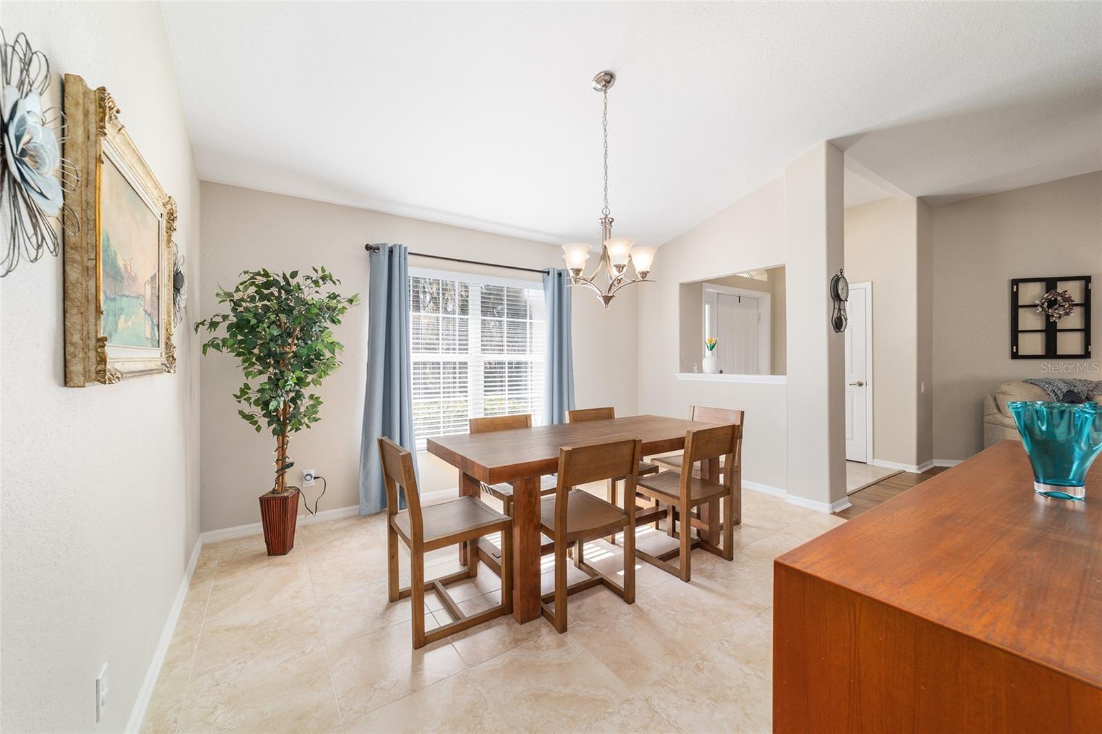 AVONDALE - Residential