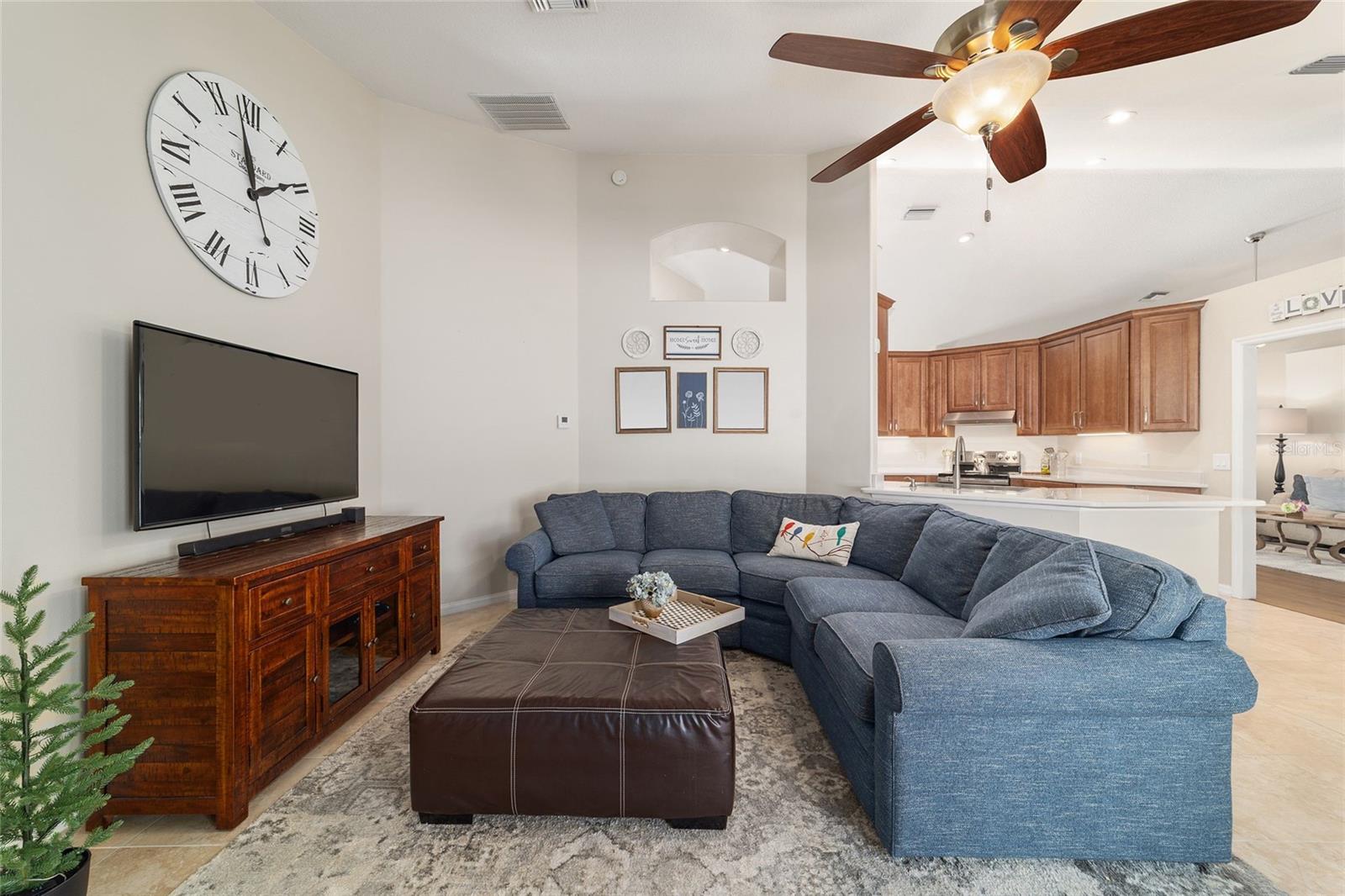 AVONDALE - Residential