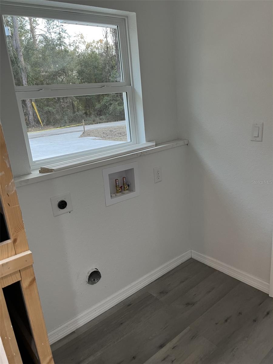 11 SEQUOIA LOOP PLACE