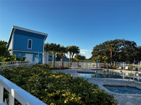 A home in PALM HARBOR