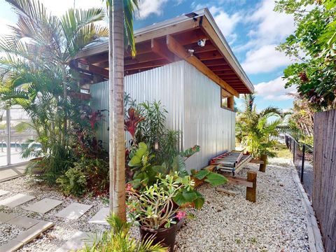 A home in PORT CHARLOTTE