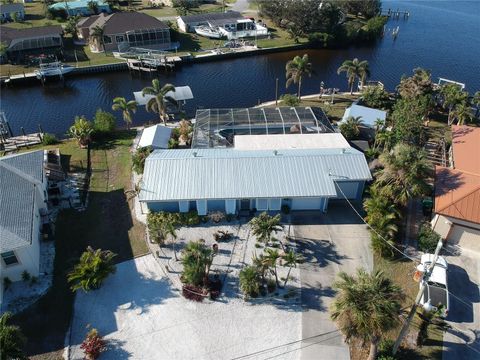 A home in PORT CHARLOTTE