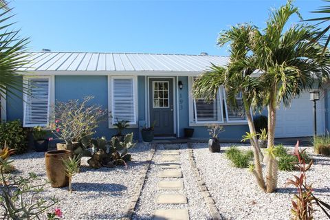 A home in PORT CHARLOTTE