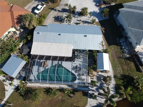 A home in PORT CHARLOTTE