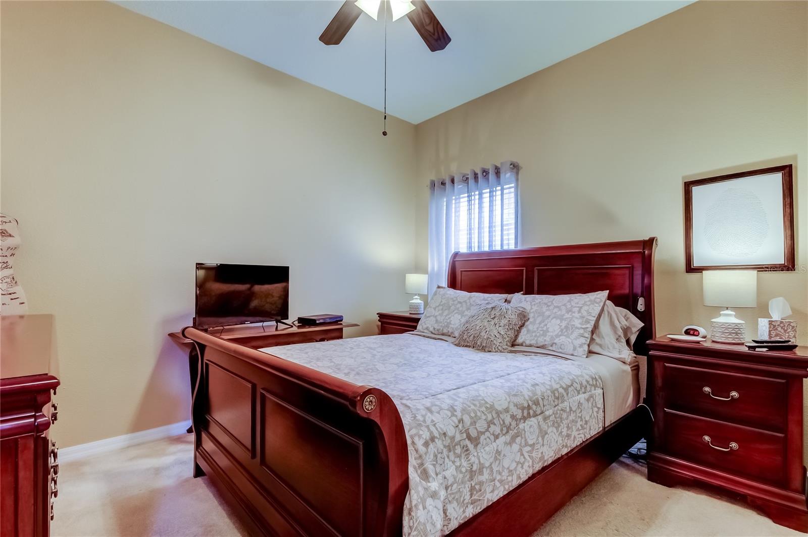 WATERS EDGE PH 2 - Residential