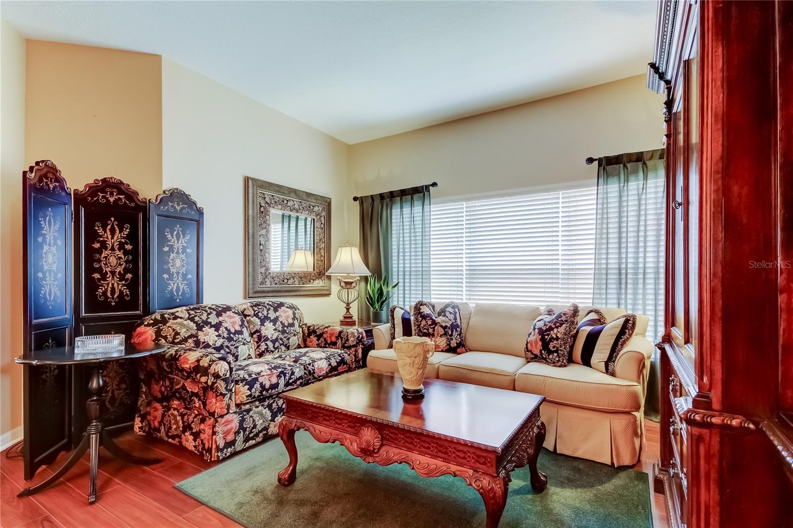 WATERS EDGE PH 2 - Residential