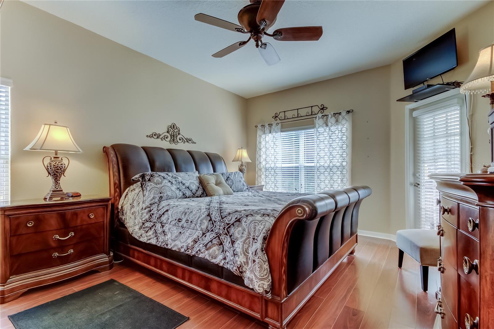 WATERS EDGE PH 2 - Residential