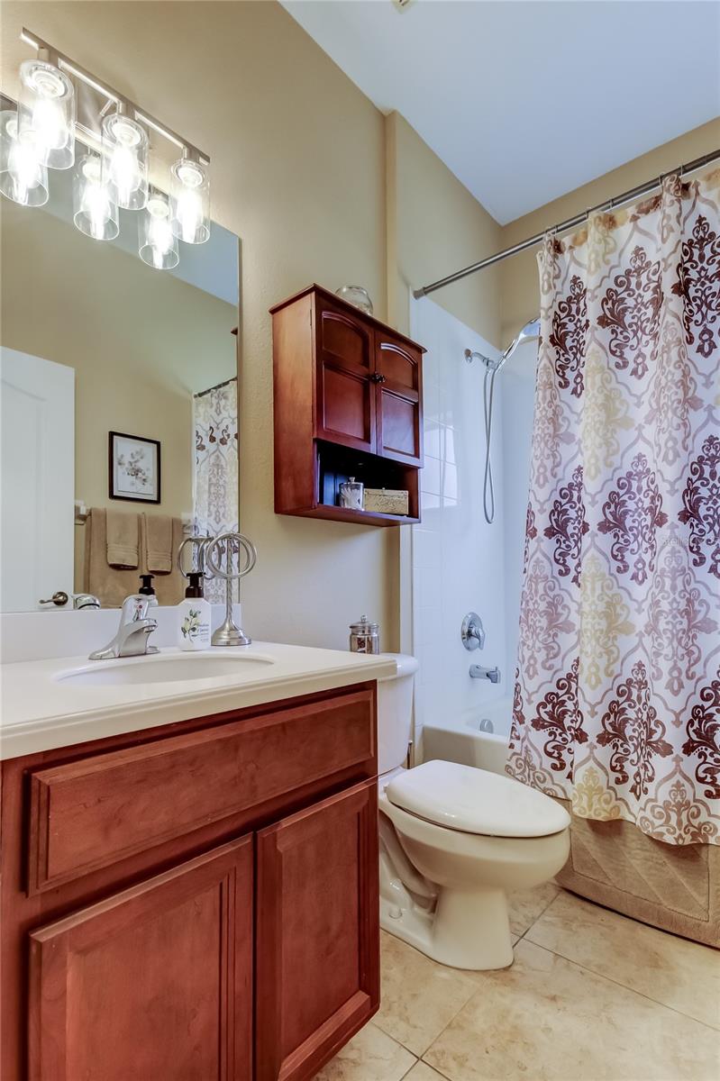 WATERS EDGE PH 2 - Residential