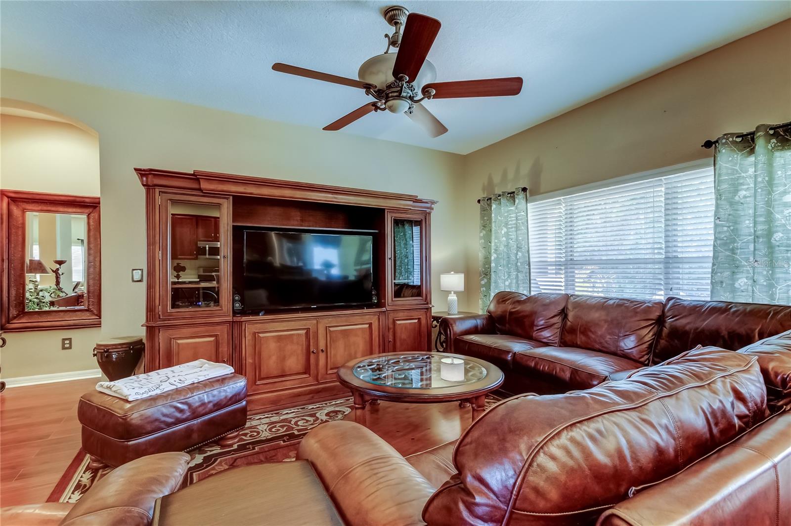 WATERS EDGE PH 2 - Residential