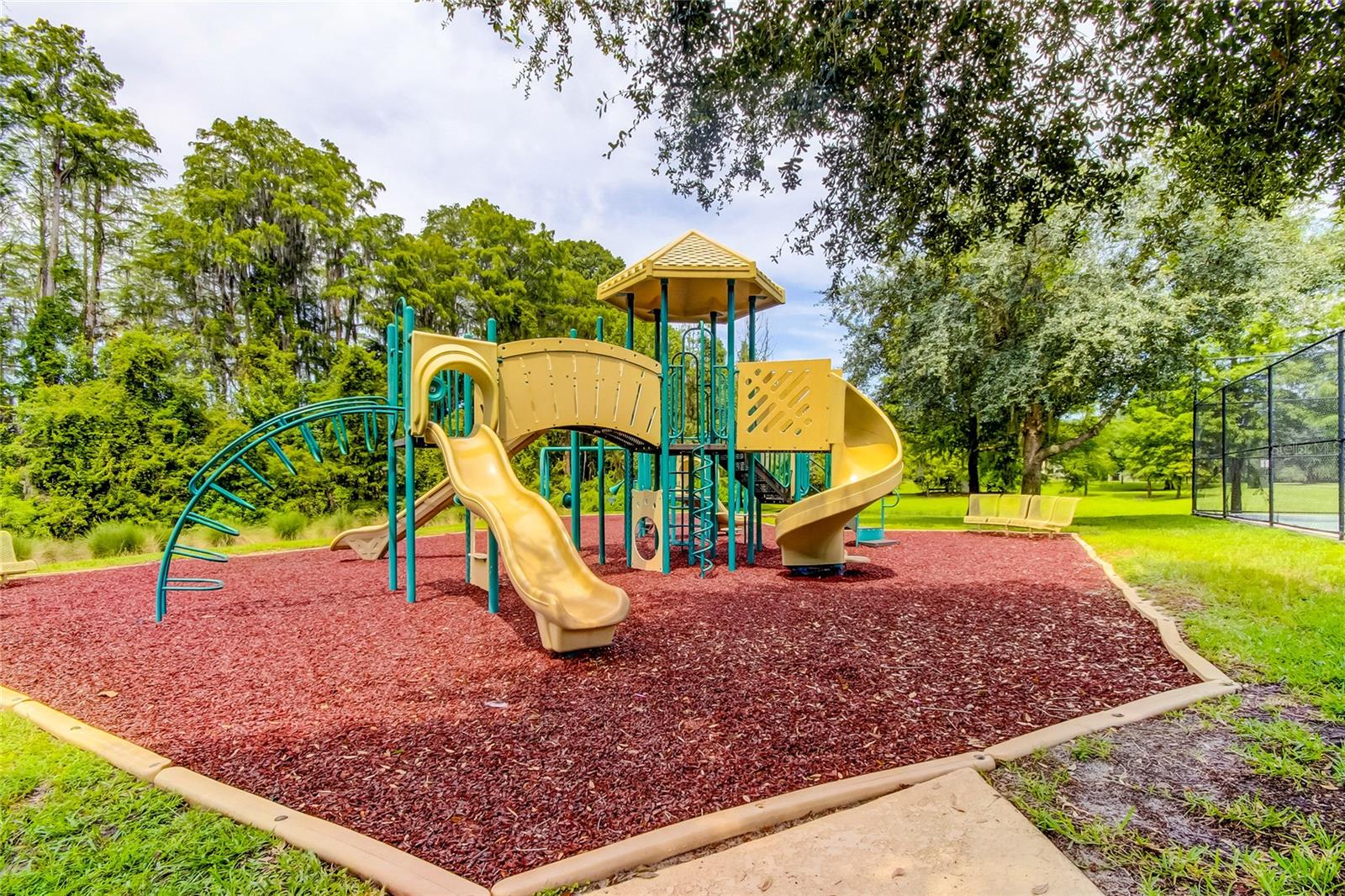 WATERS EDGE PH 2 - Residential