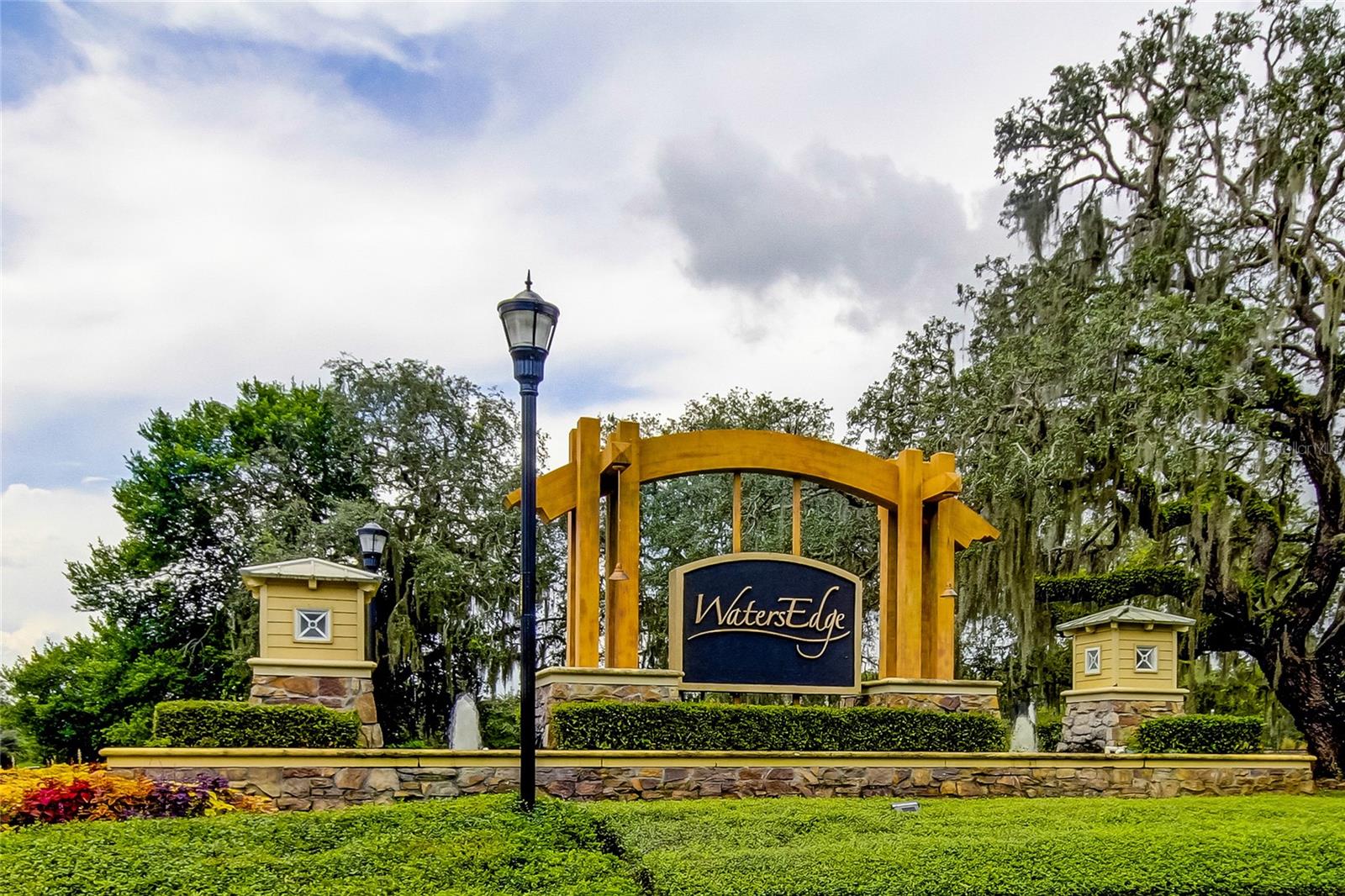 WATERS EDGE PH 2 - Residential