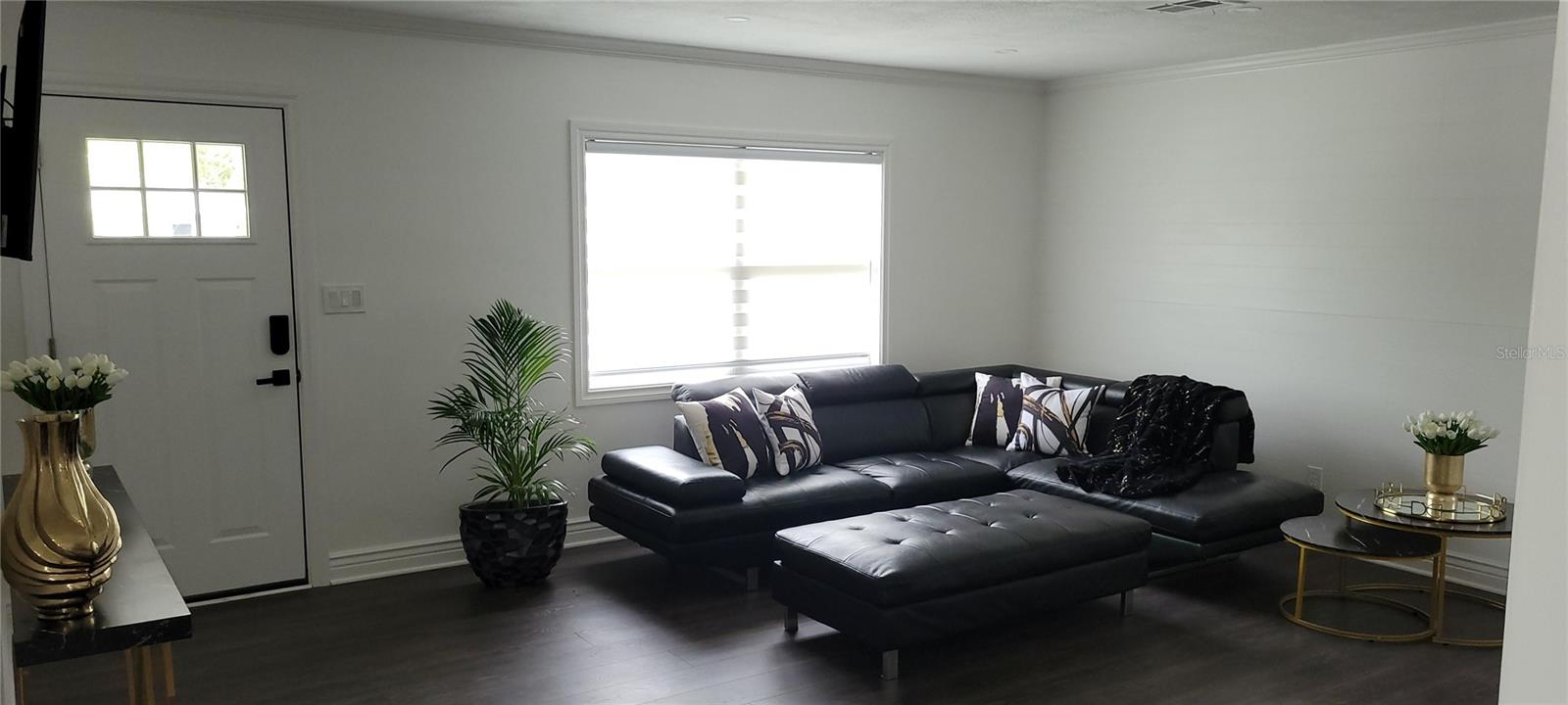 WOODMONT PARK ESTATES - Residential Lease