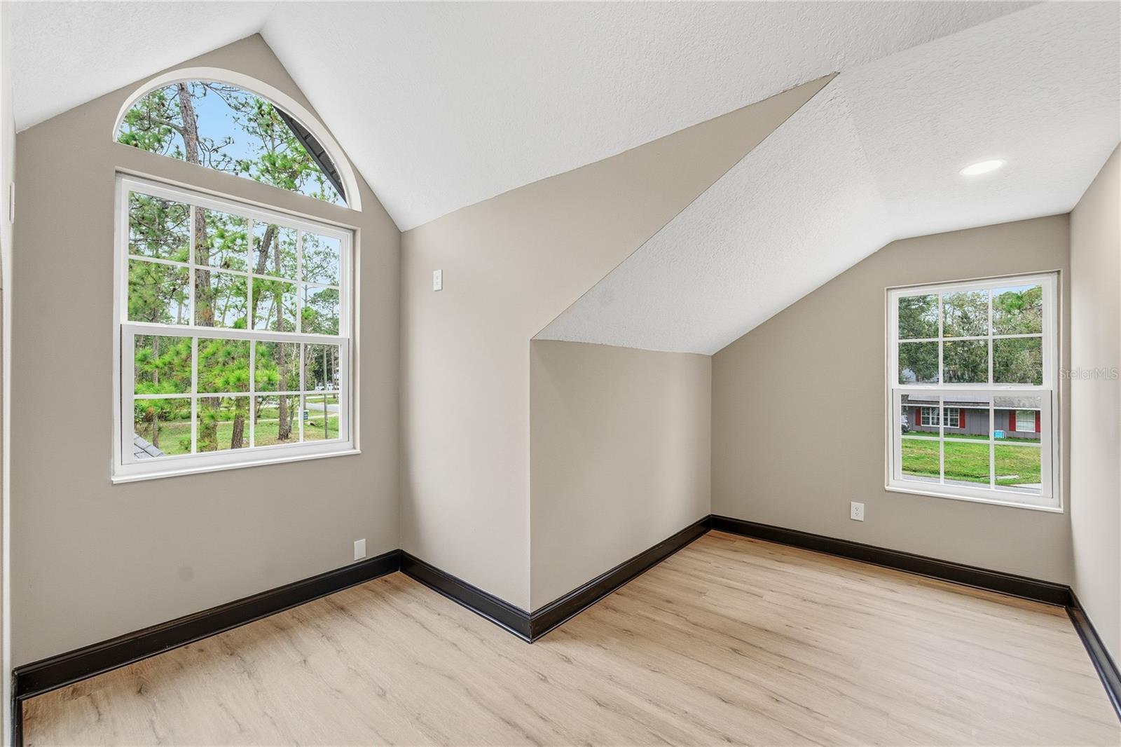 ISLE OF PINES THIRD ADD - Residential