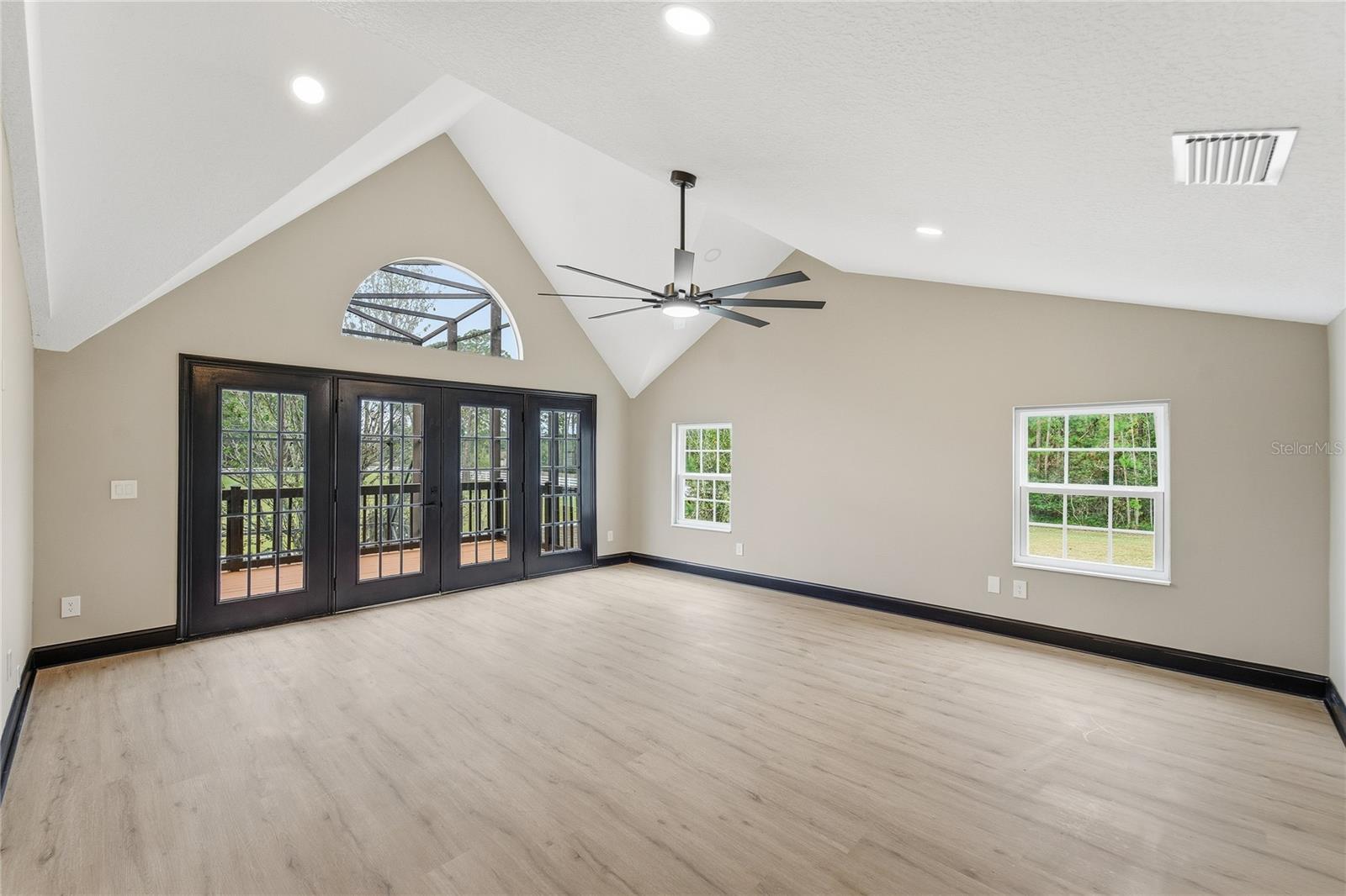 ISLE OF PINES THIRD ADD - Residential