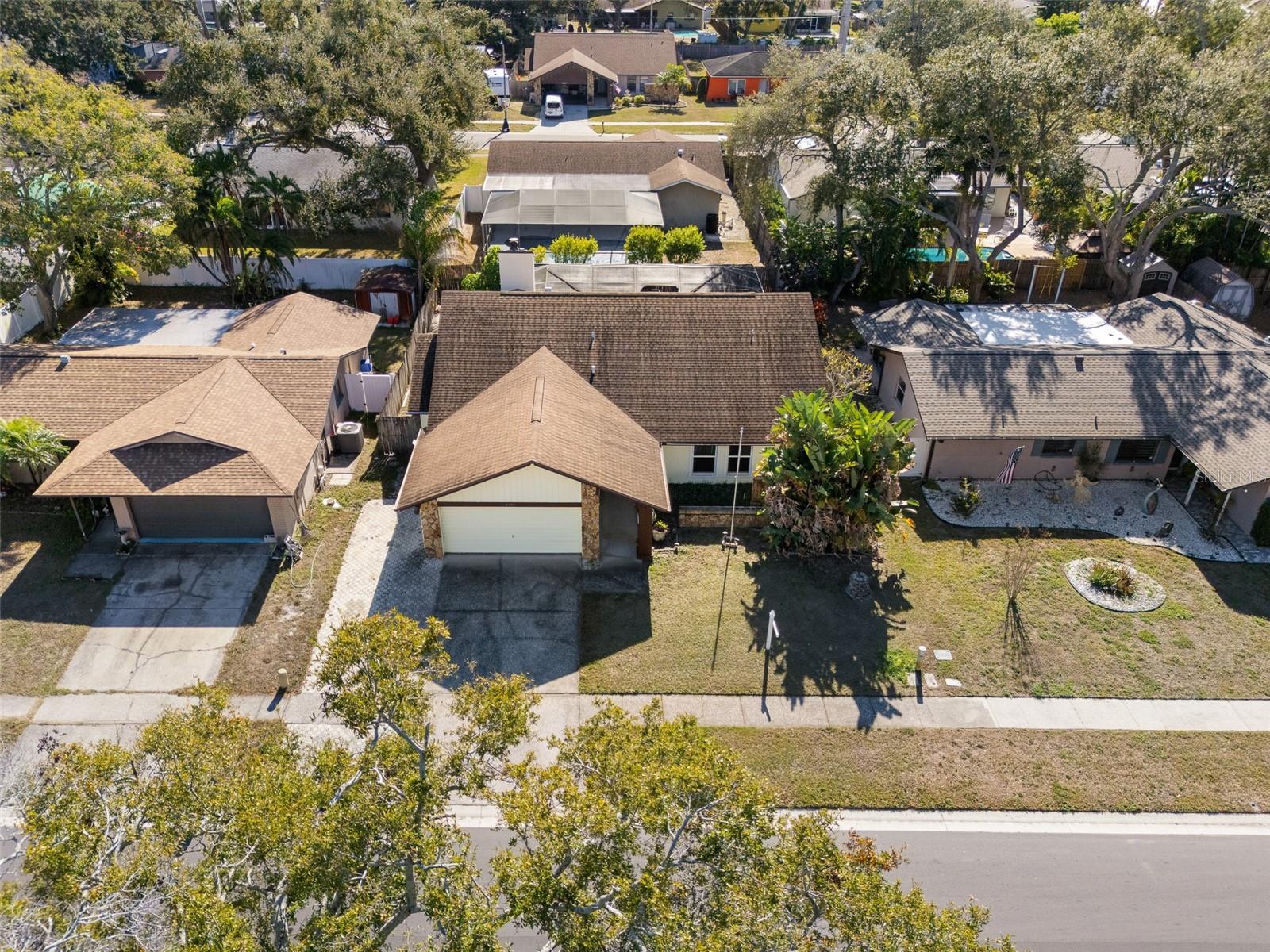 CYPRESS POINT - Residential