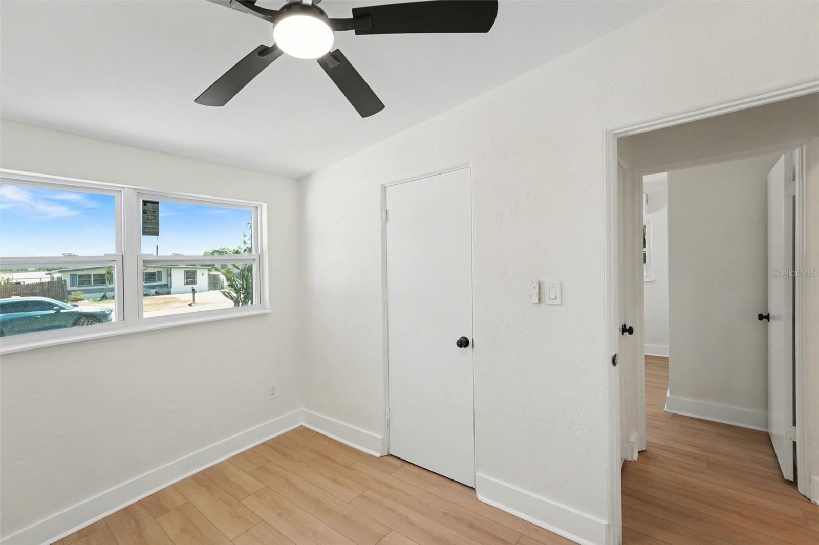 SEMINOLE LAKE VILLAGE 2ND ADD - Residential