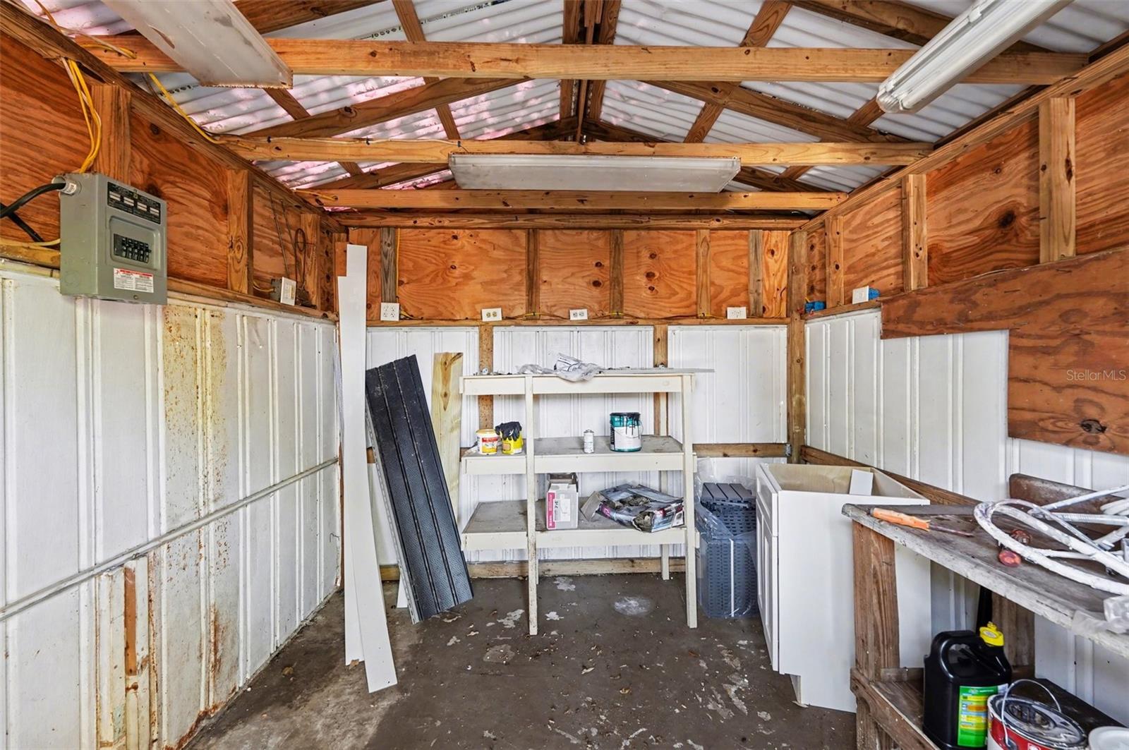 SEMINOLE LAKE VILLAGE 2ND ADD - Residential