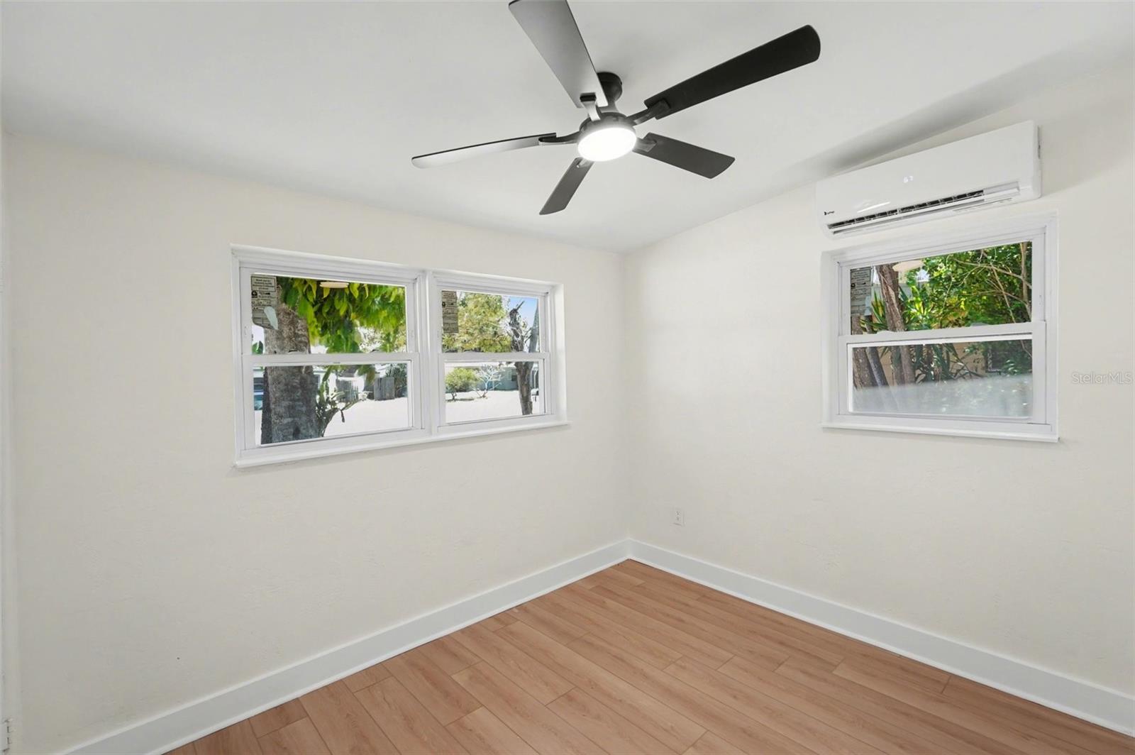 SEMINOLE LAKE VILLAGE 2ND ADD - Residential