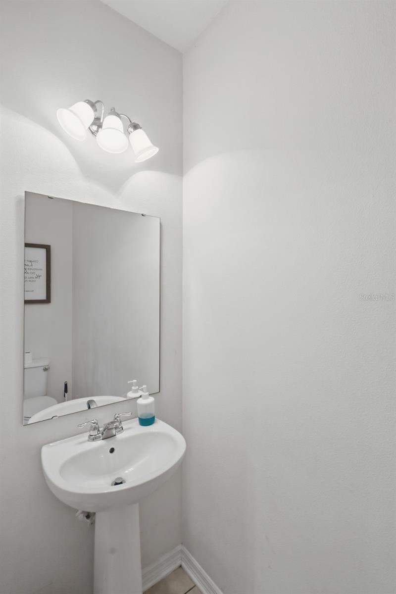 RESERVE/MDW LAKE A-I K M O Q T - Residential