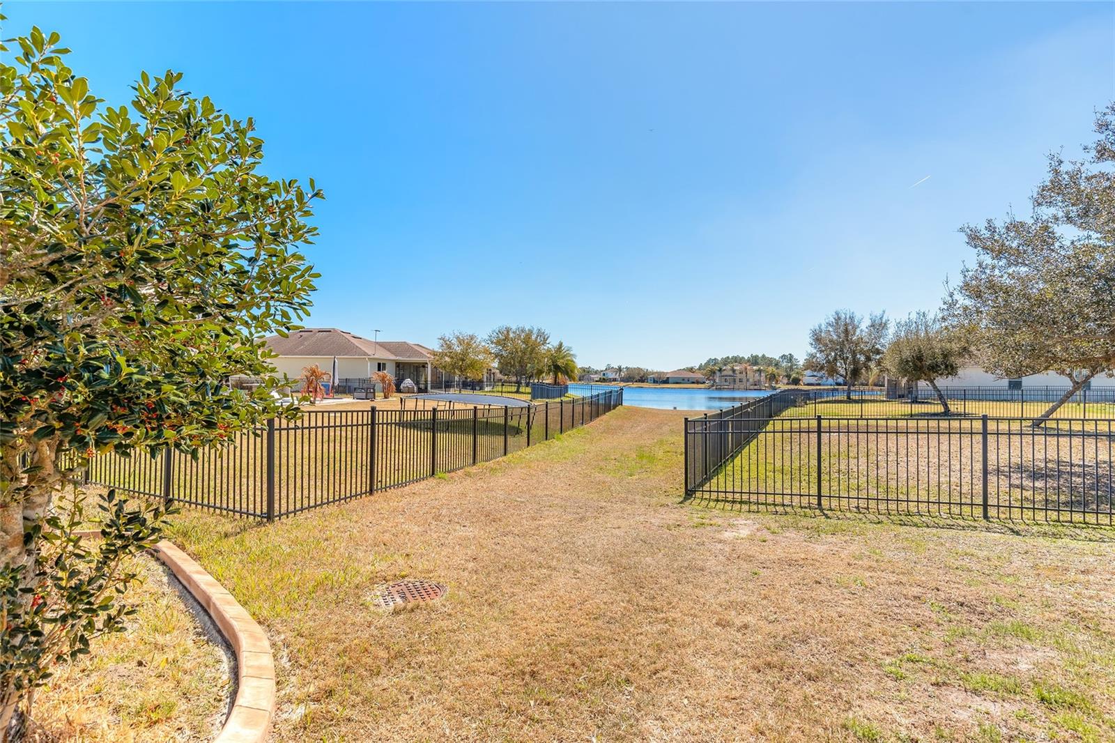 BAYBERRY LAKES - Residential