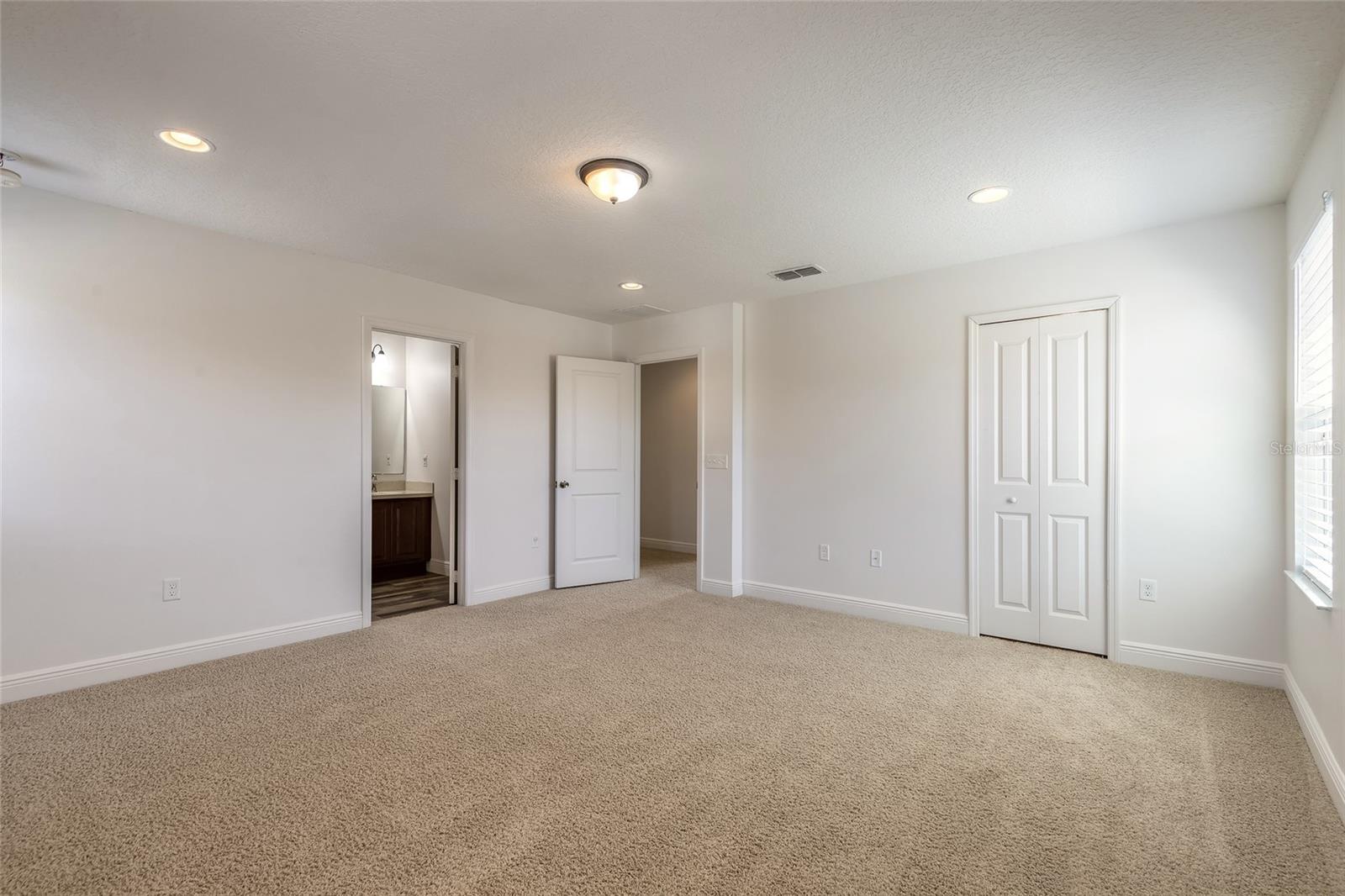 BAYBERRY LAKES - Residential